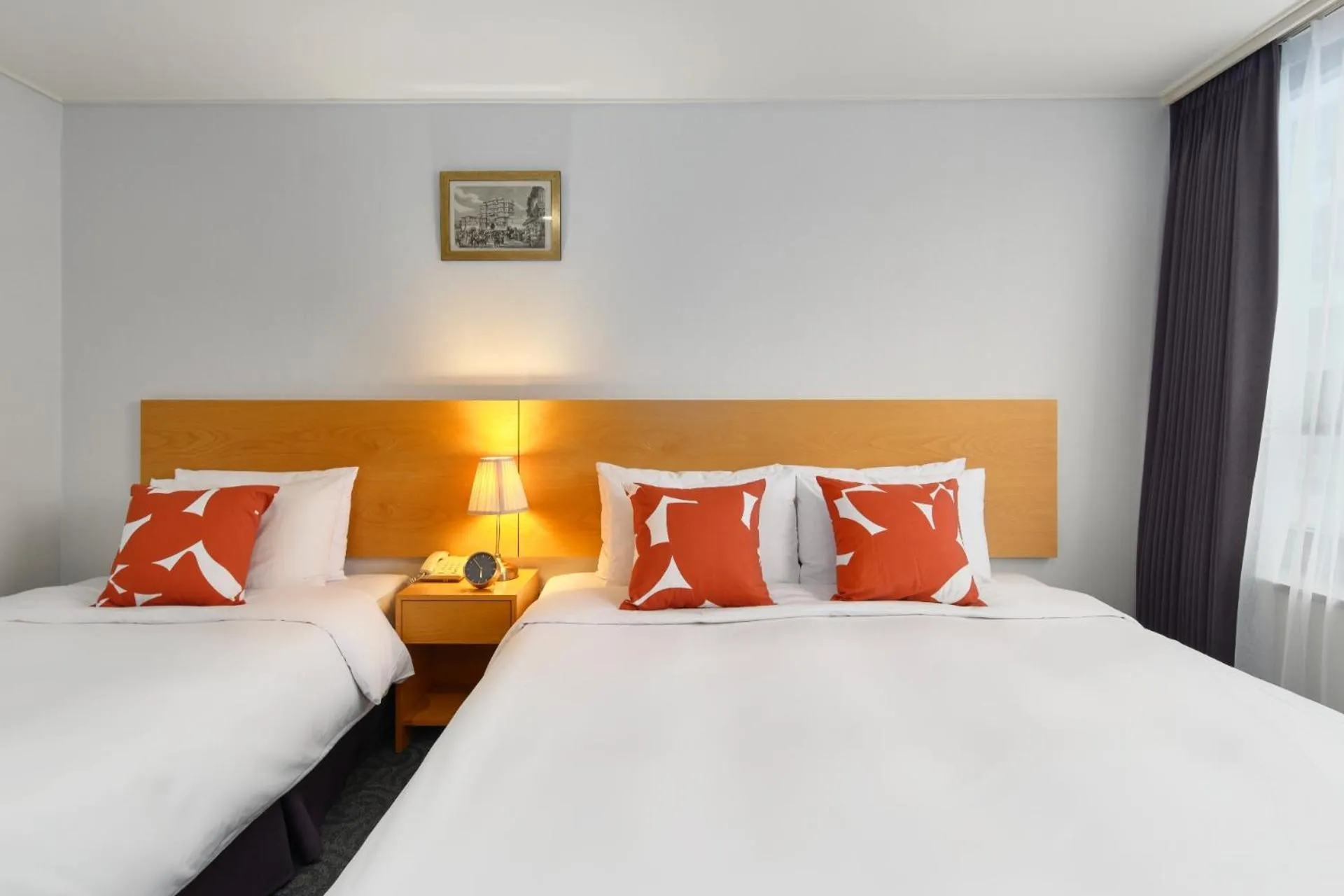 Property building, Bed in Hotel Atrium Jongno