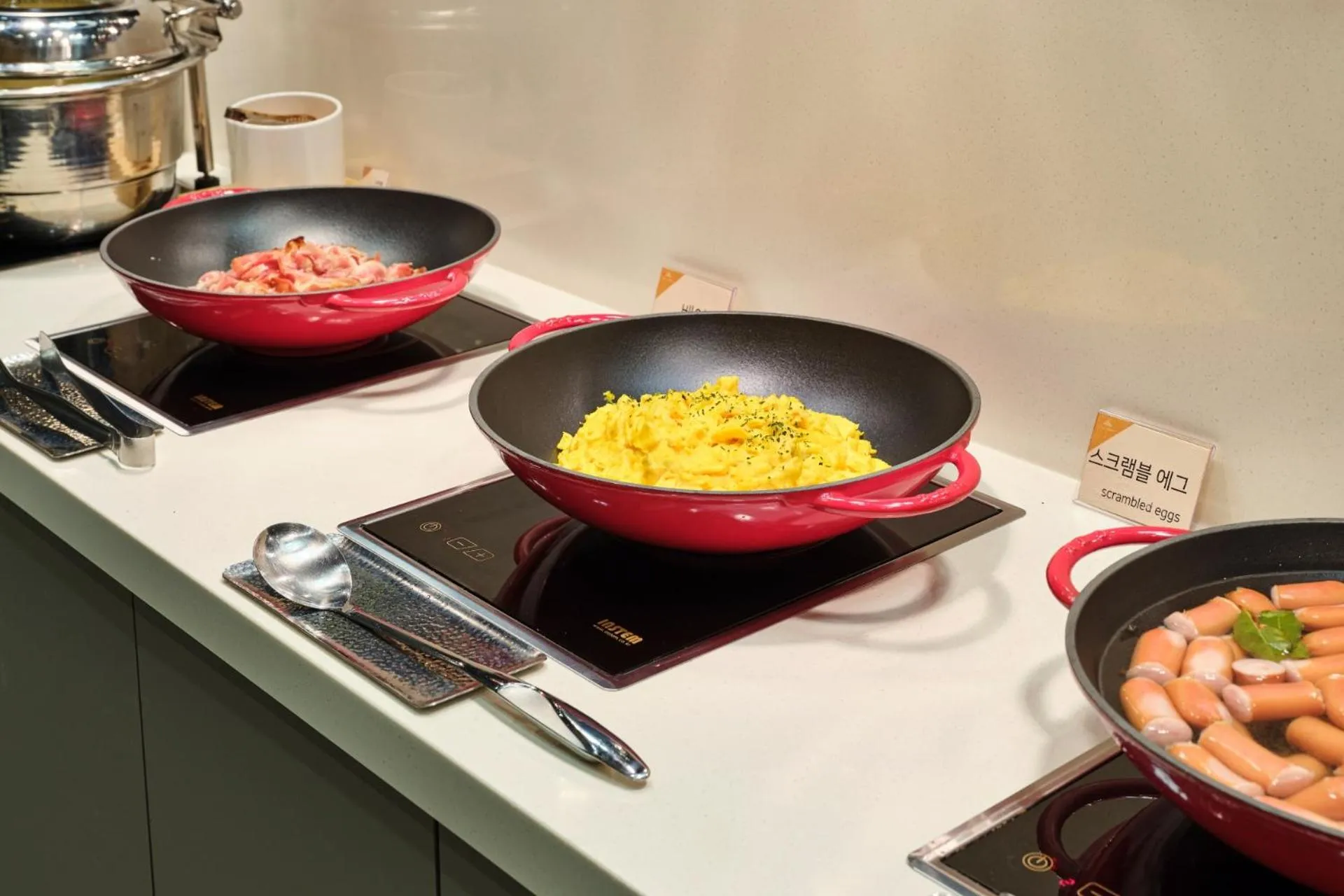 Restaurant/places to eat in Hotel Atrium Jongno