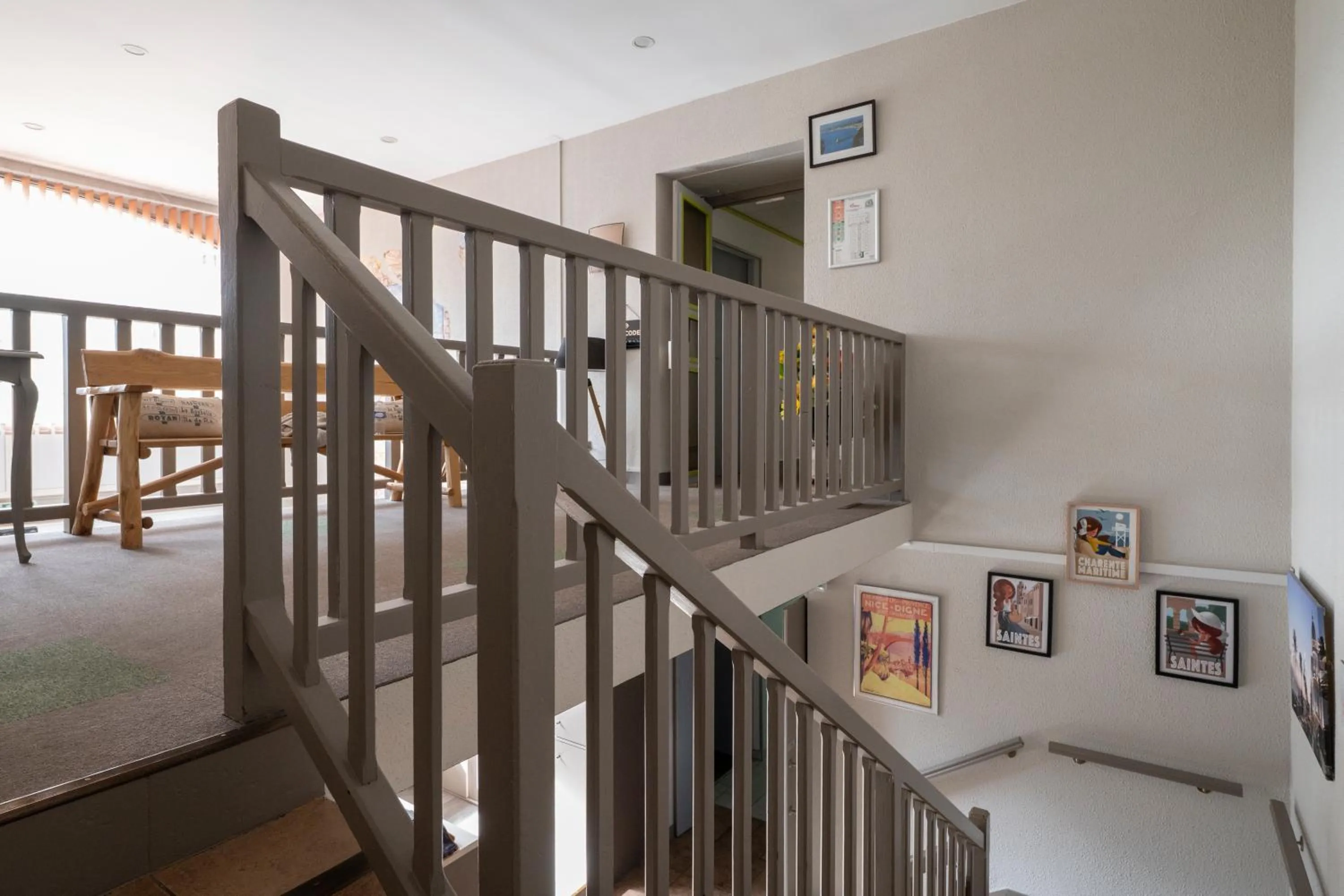 Living room in Contact Hôtel O'Nice Saintes