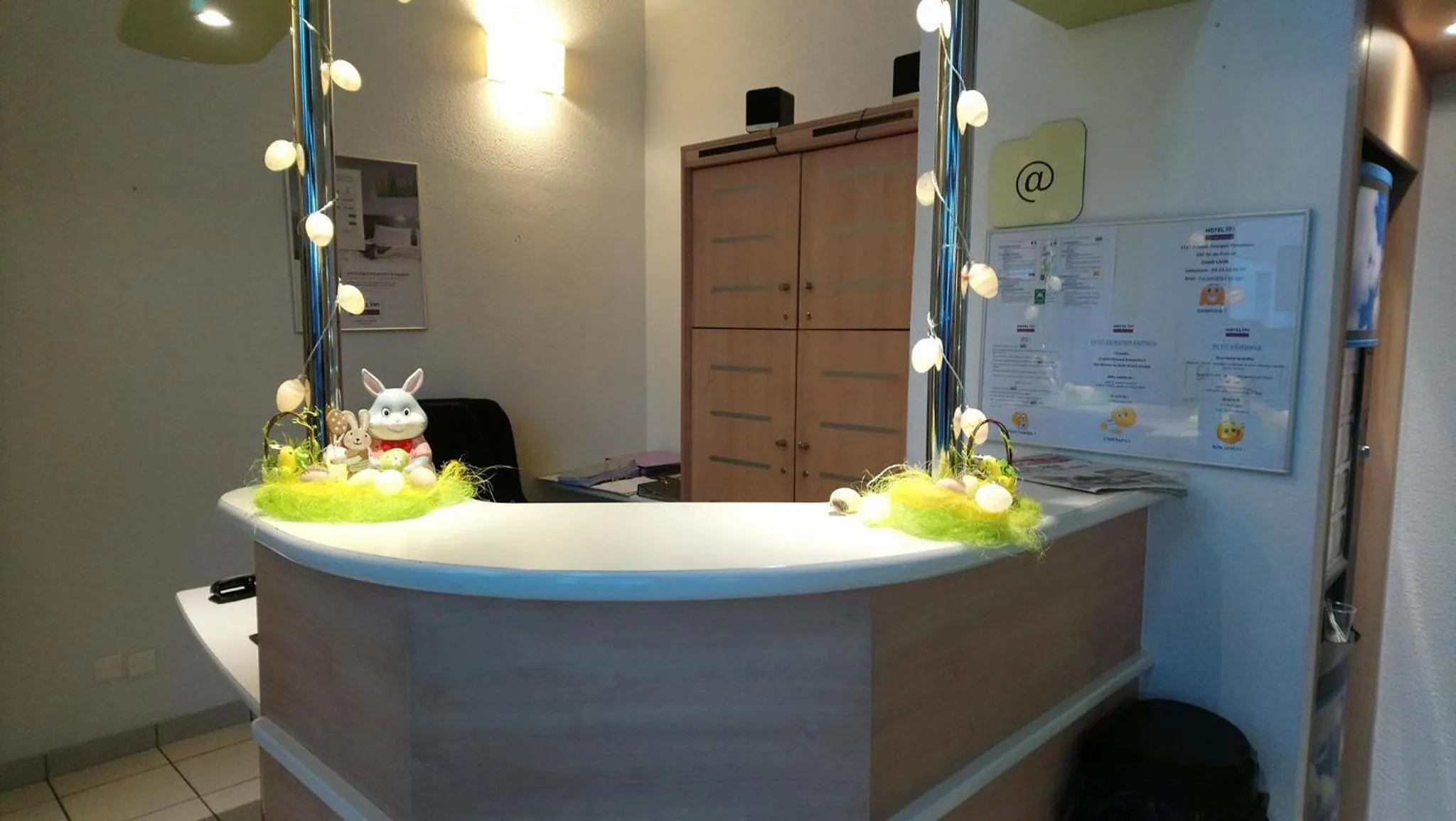 Lobby or reception in Hotel Inn Design Laon