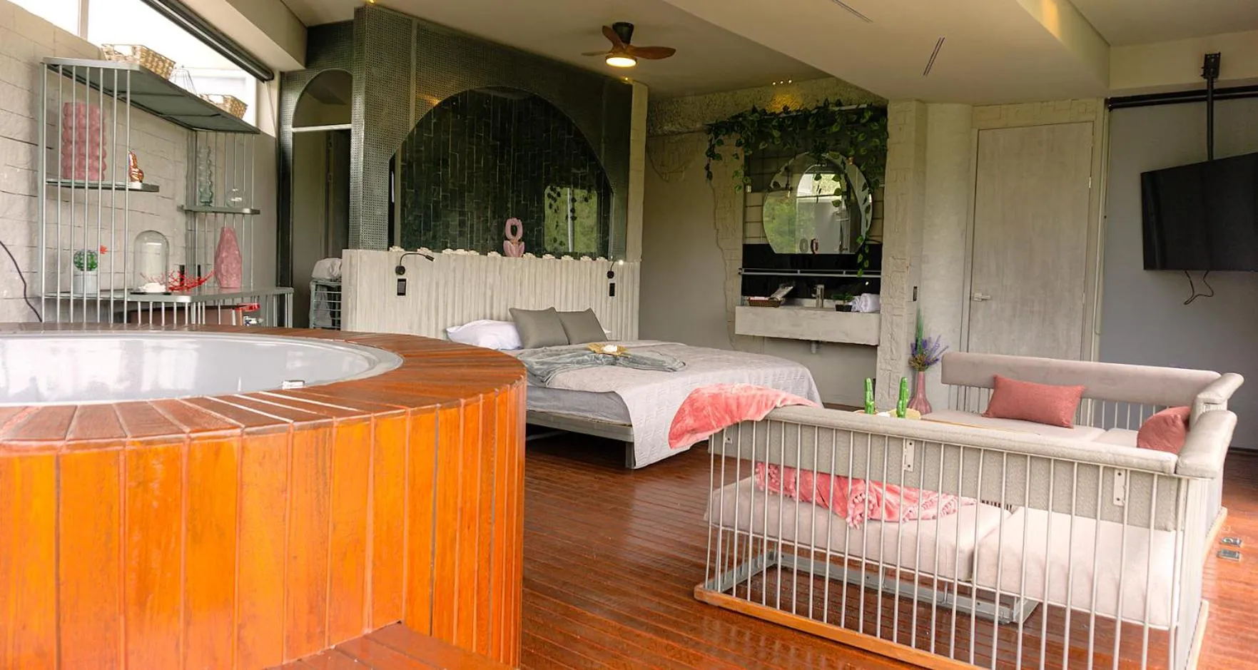 Bed in EleMYNT LifeStyle Hotel