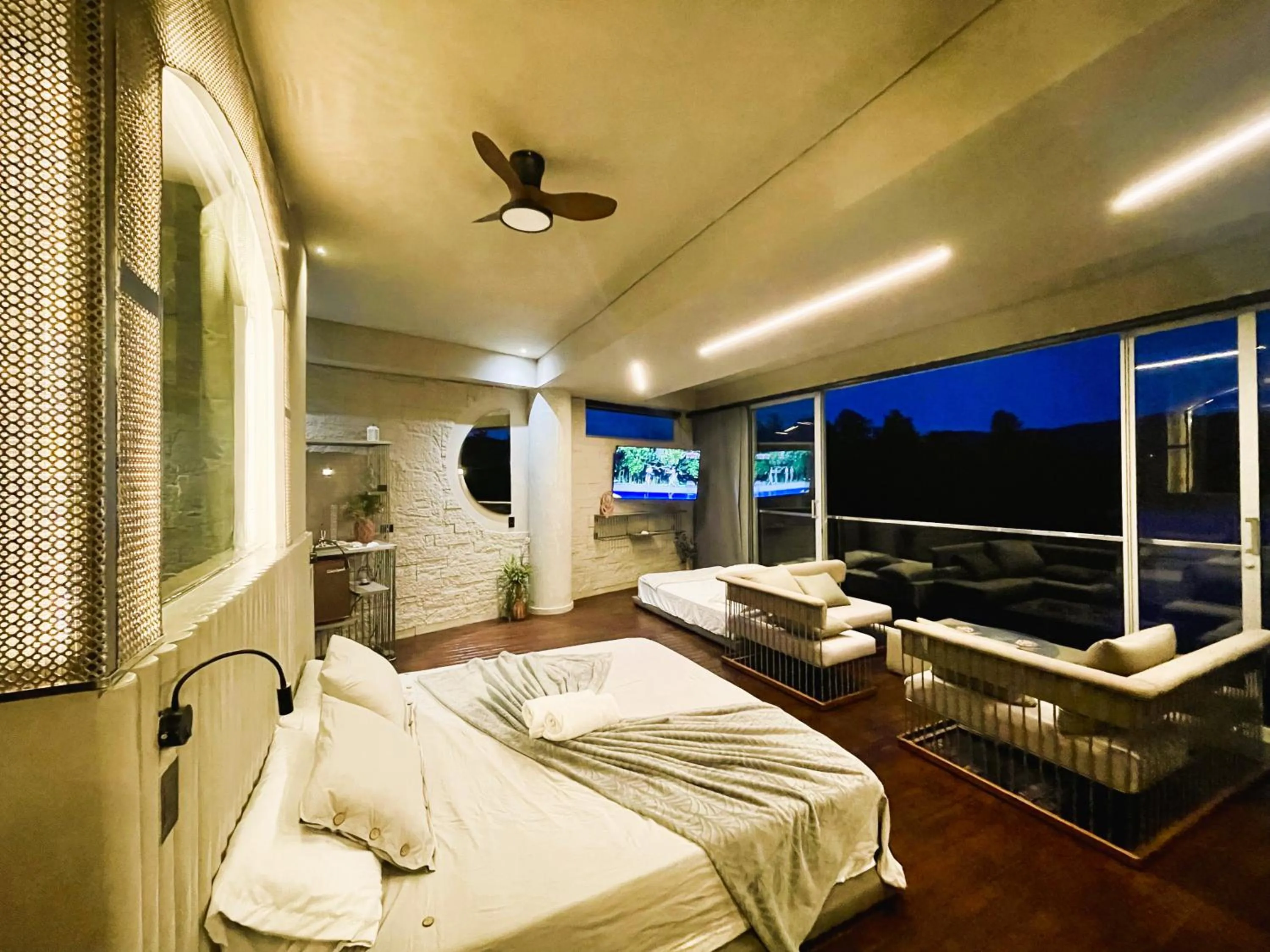 Lake view in EleMYNT LifeStyle Hotel