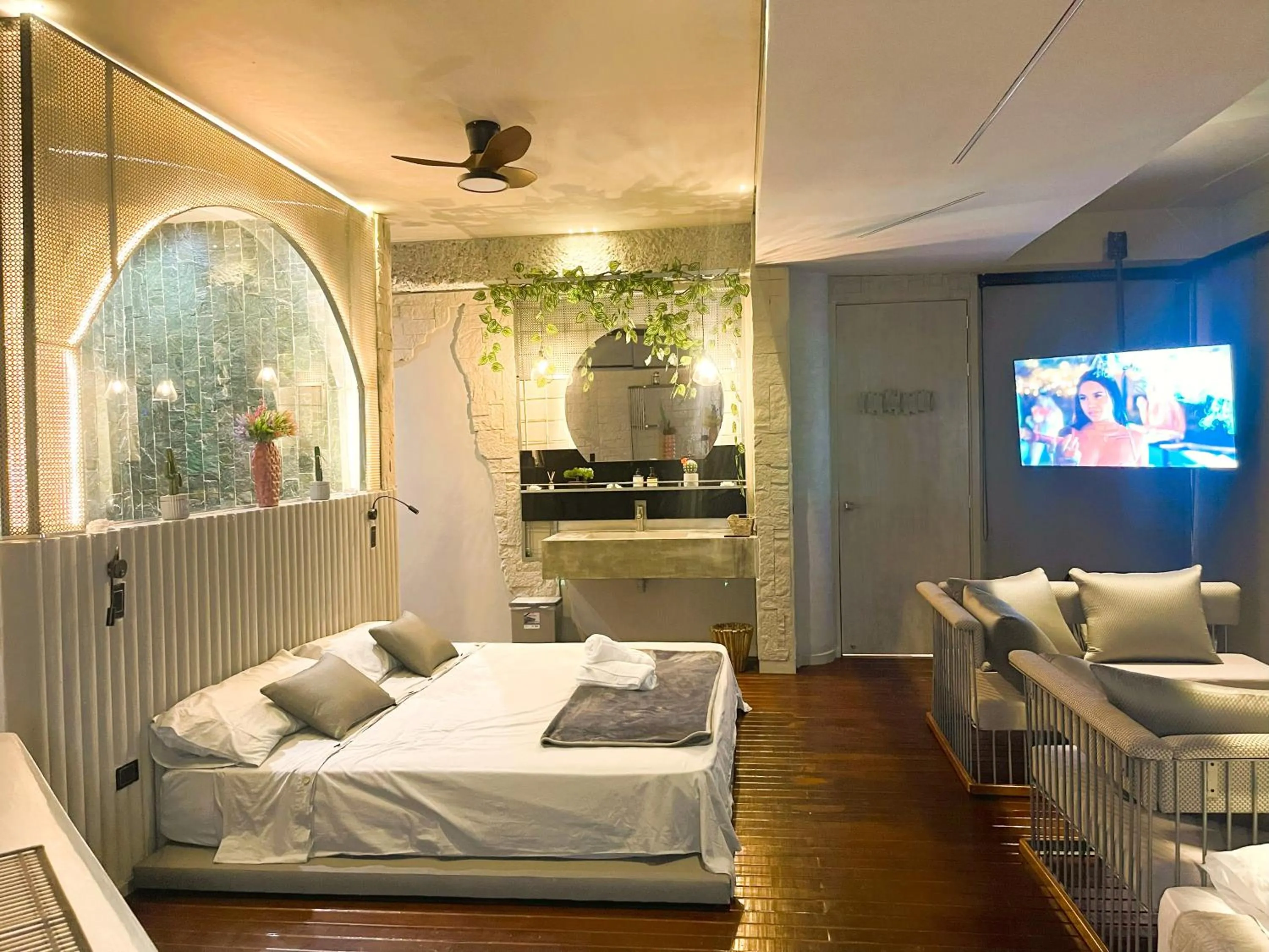 Lake view in EleMYNT LifeStyle Hotel