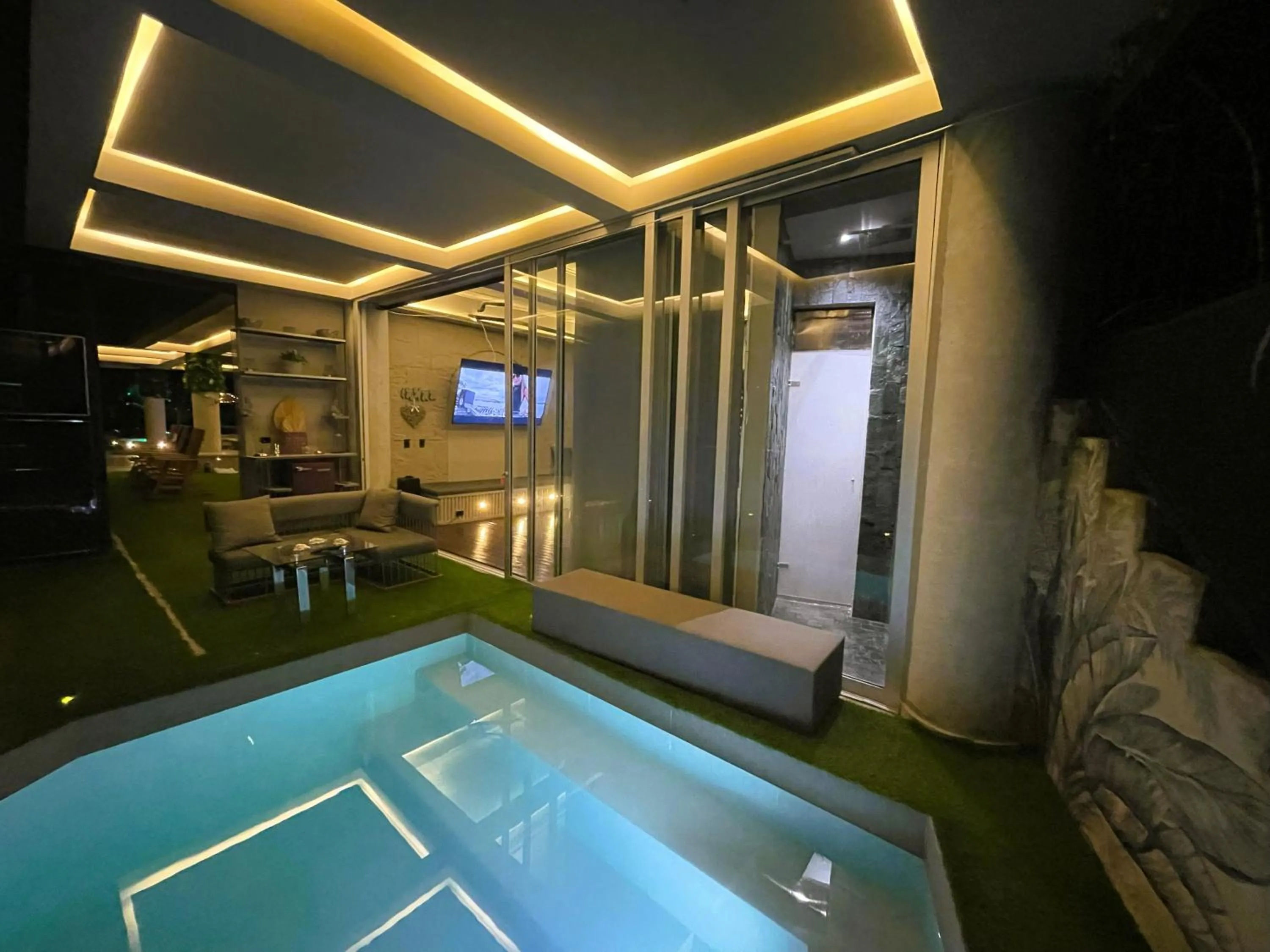 Pool view in EleMYNT LifeStyle Hotel