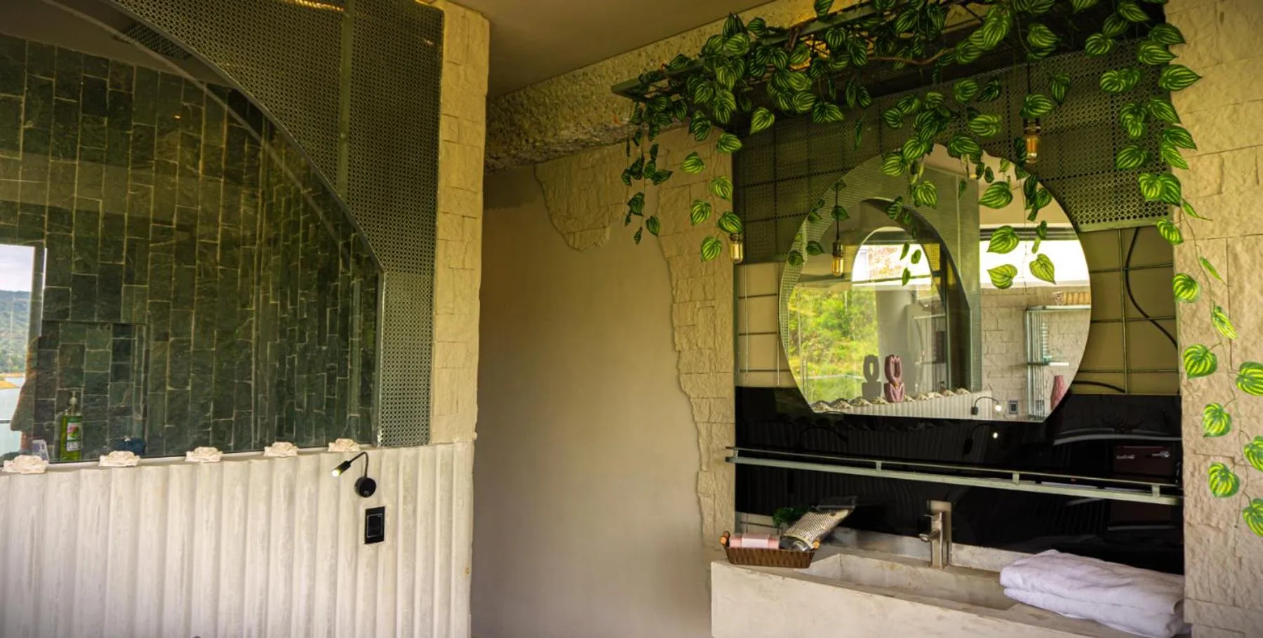 Bathroom in EleMYNT LifeStyle Hotel