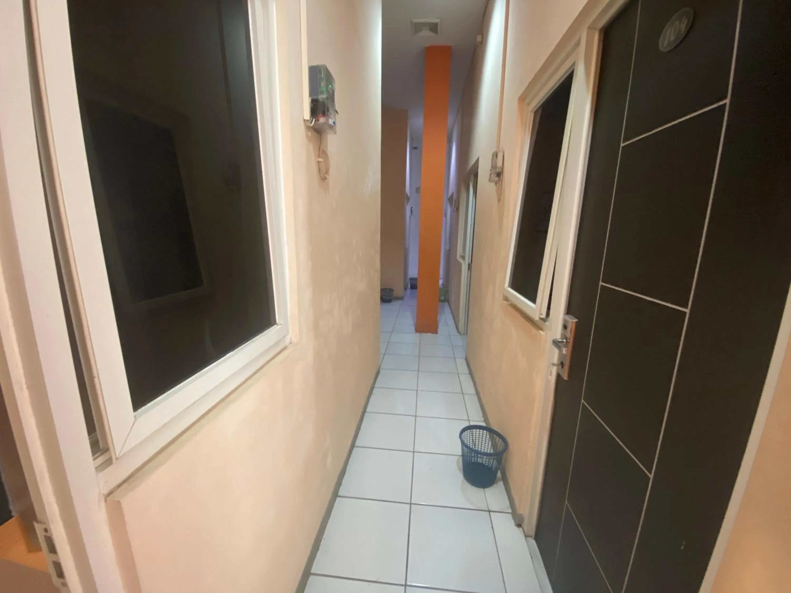 Property building in RedDoorz At Kartini Residence Semarang