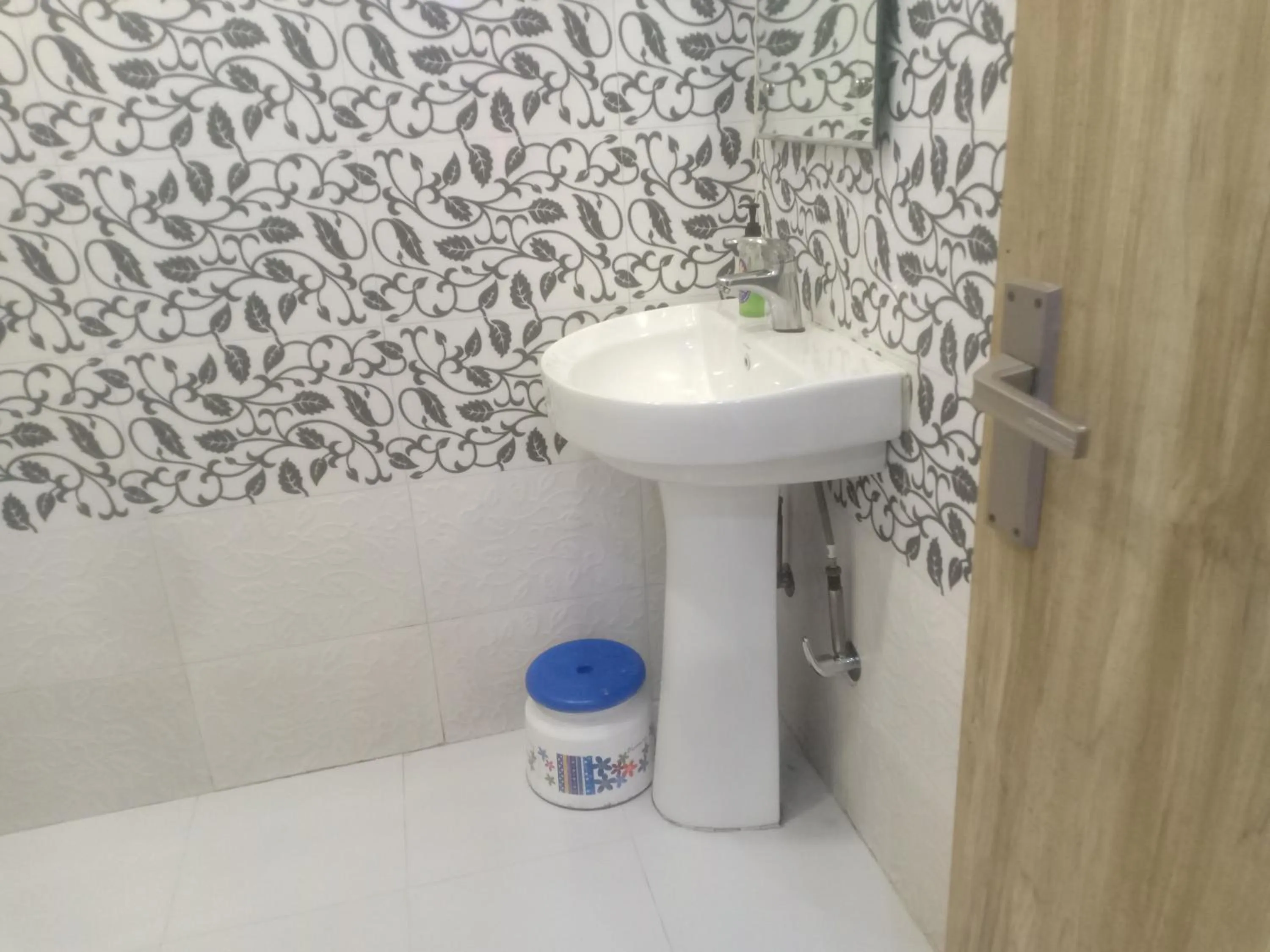 Bathroom in HN Palace Homestay