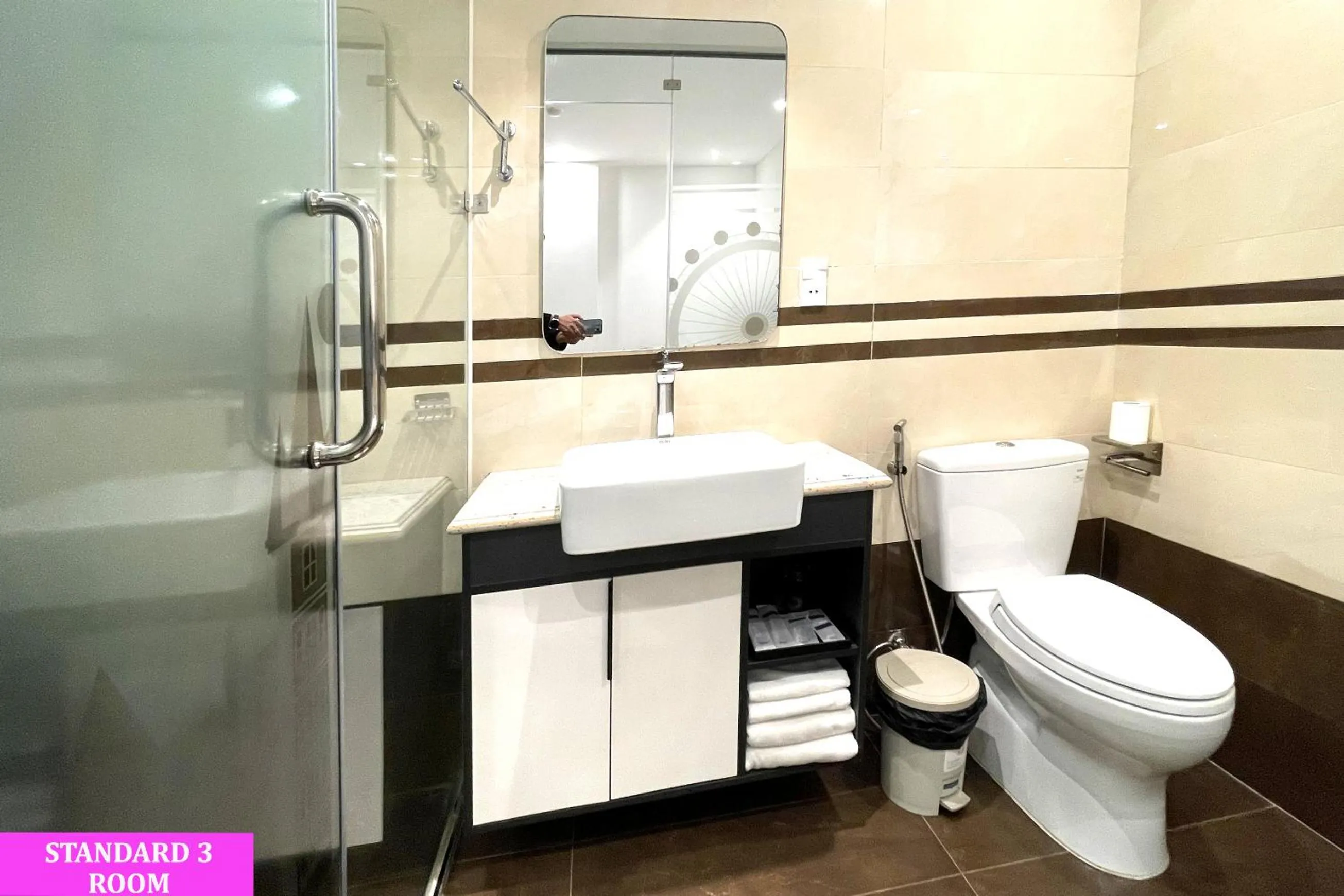 Bathroom in IRIS Hotel Hải Phòng