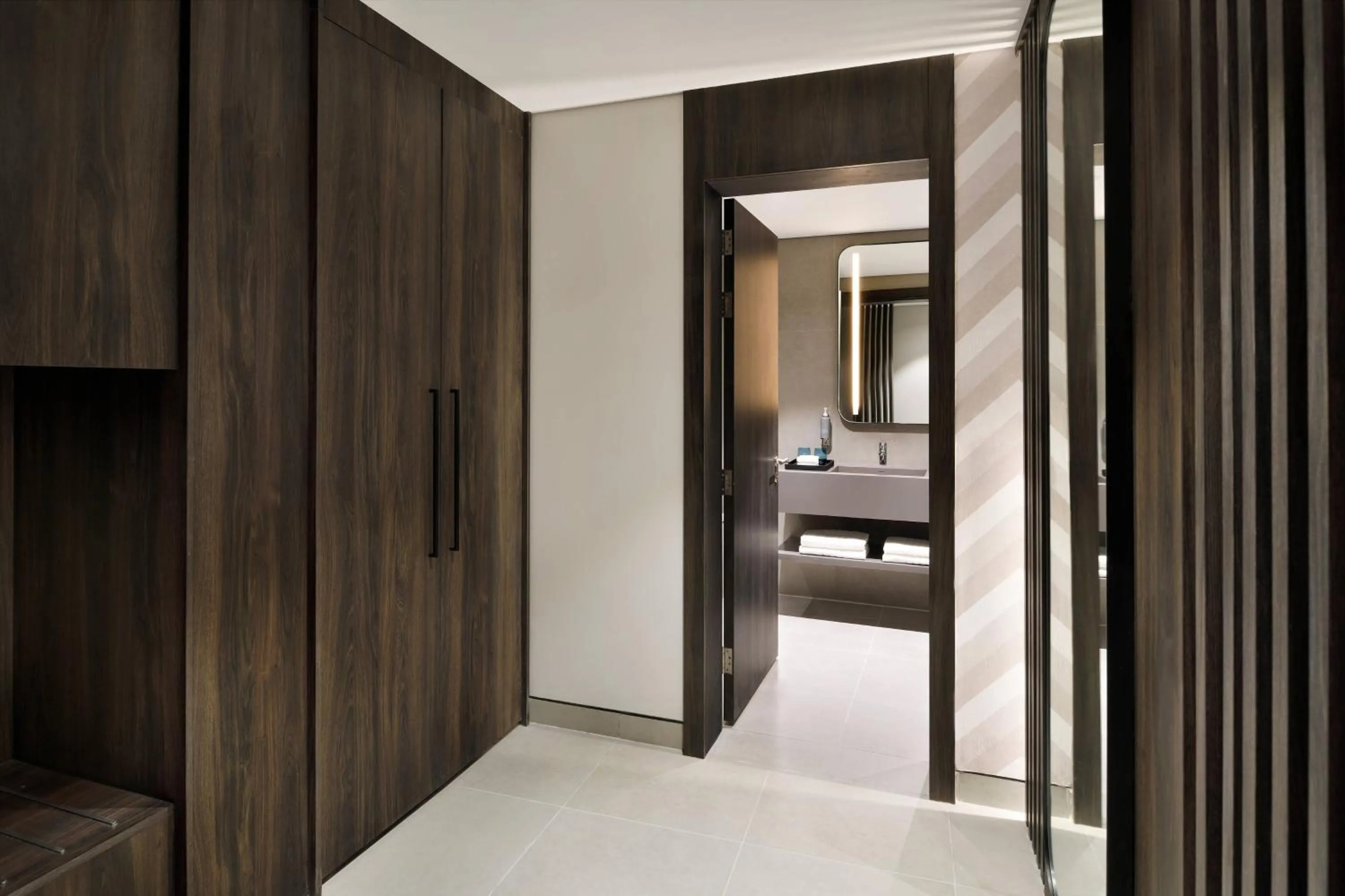 Bathroom in Courtyard by Marriott World Trade Centre, Dubai
