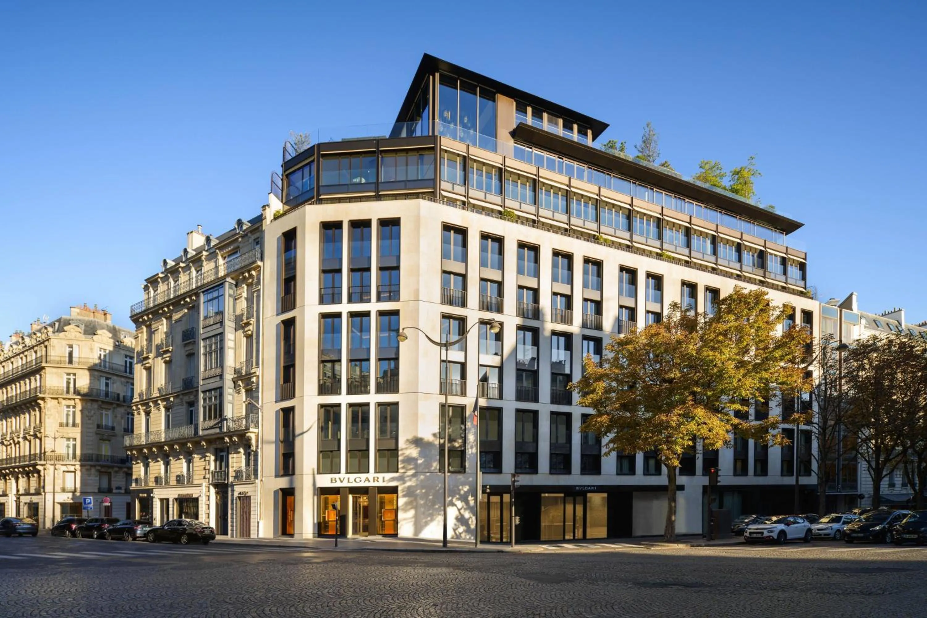 Property building in Bvlgari Hotel Paris