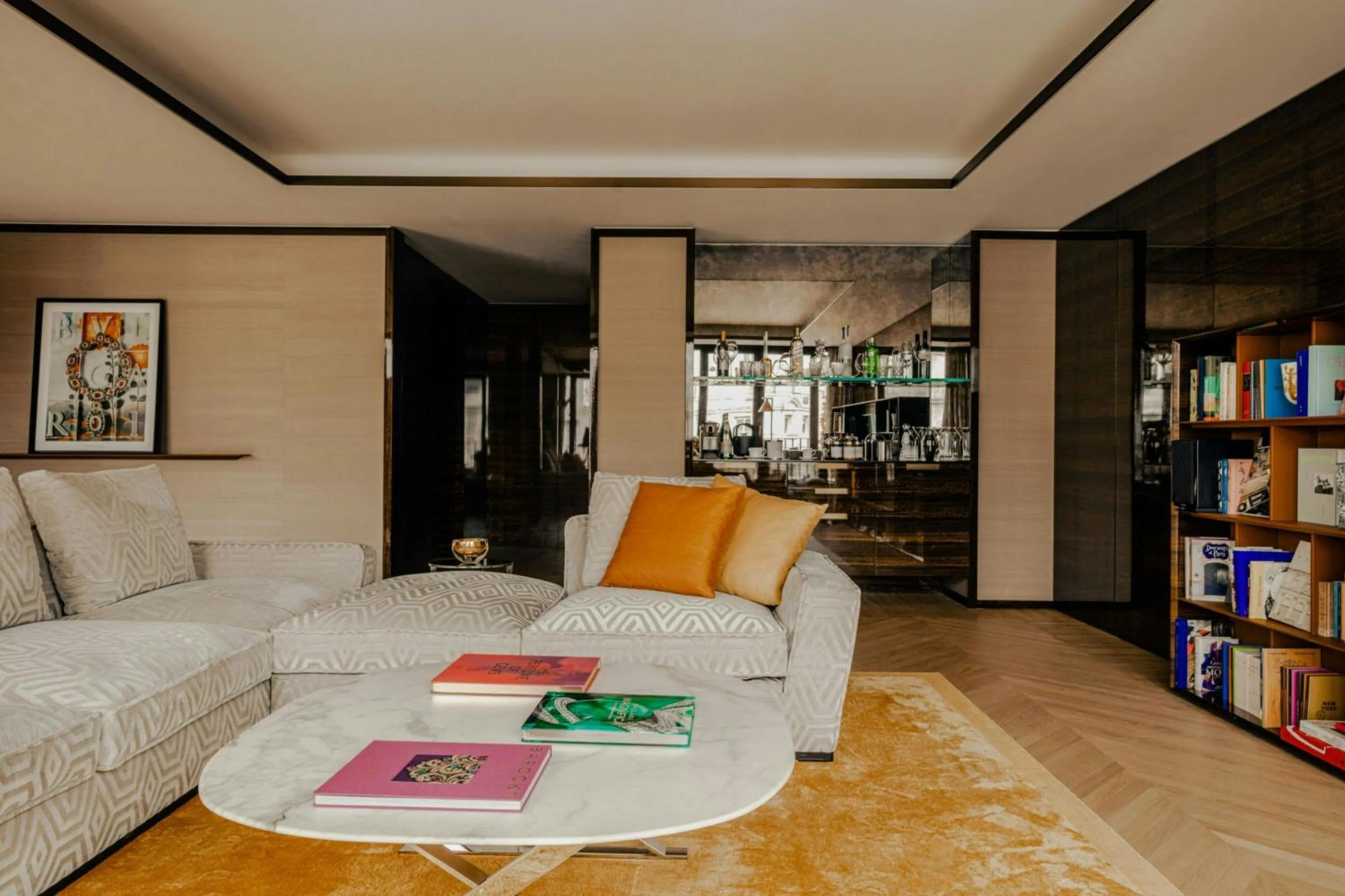 Photo of the whole room in Bvlgari Hotel Paris