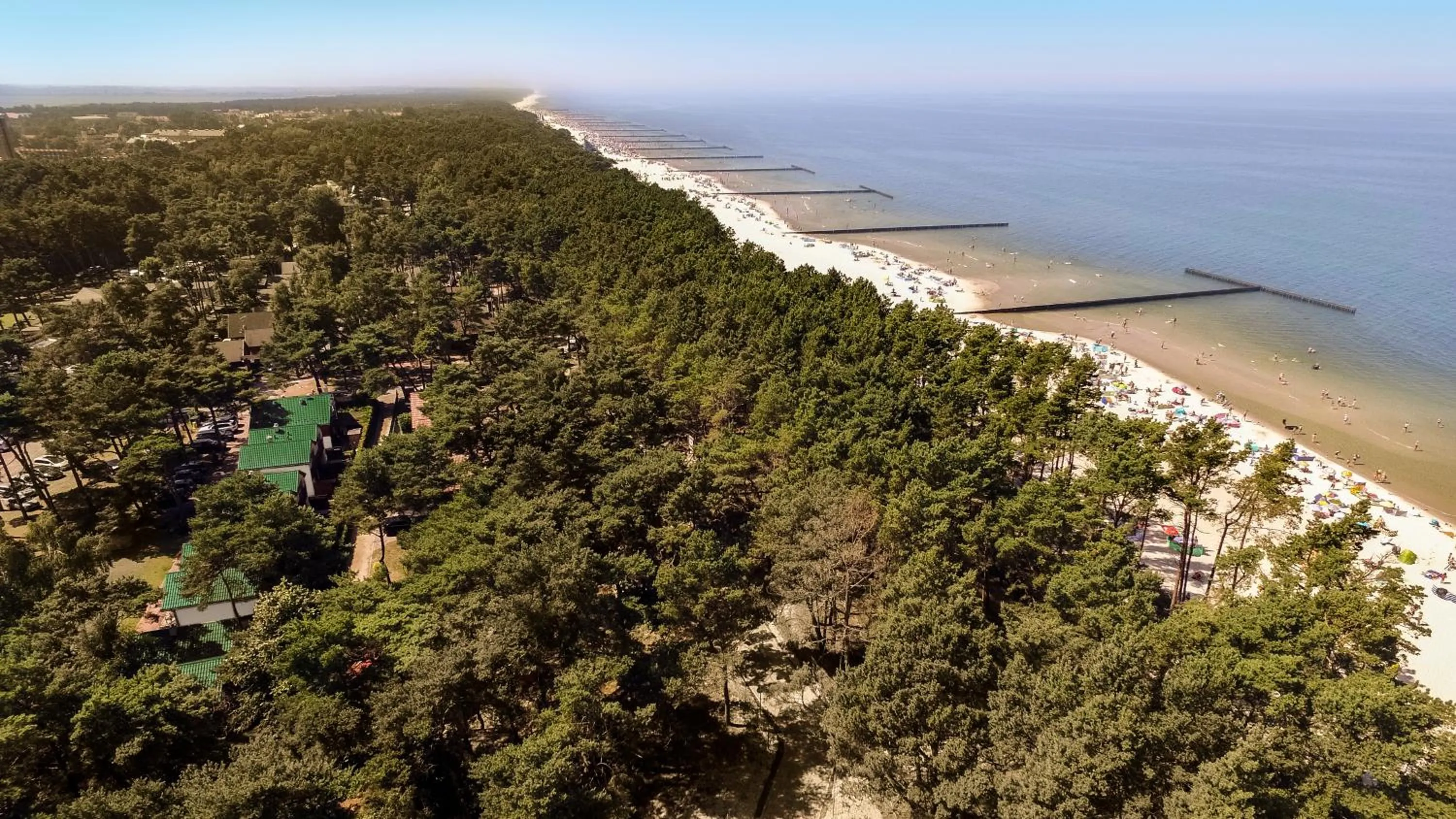 Beach in Pelikan Resort Dźwirzyno - Domki przy plaży