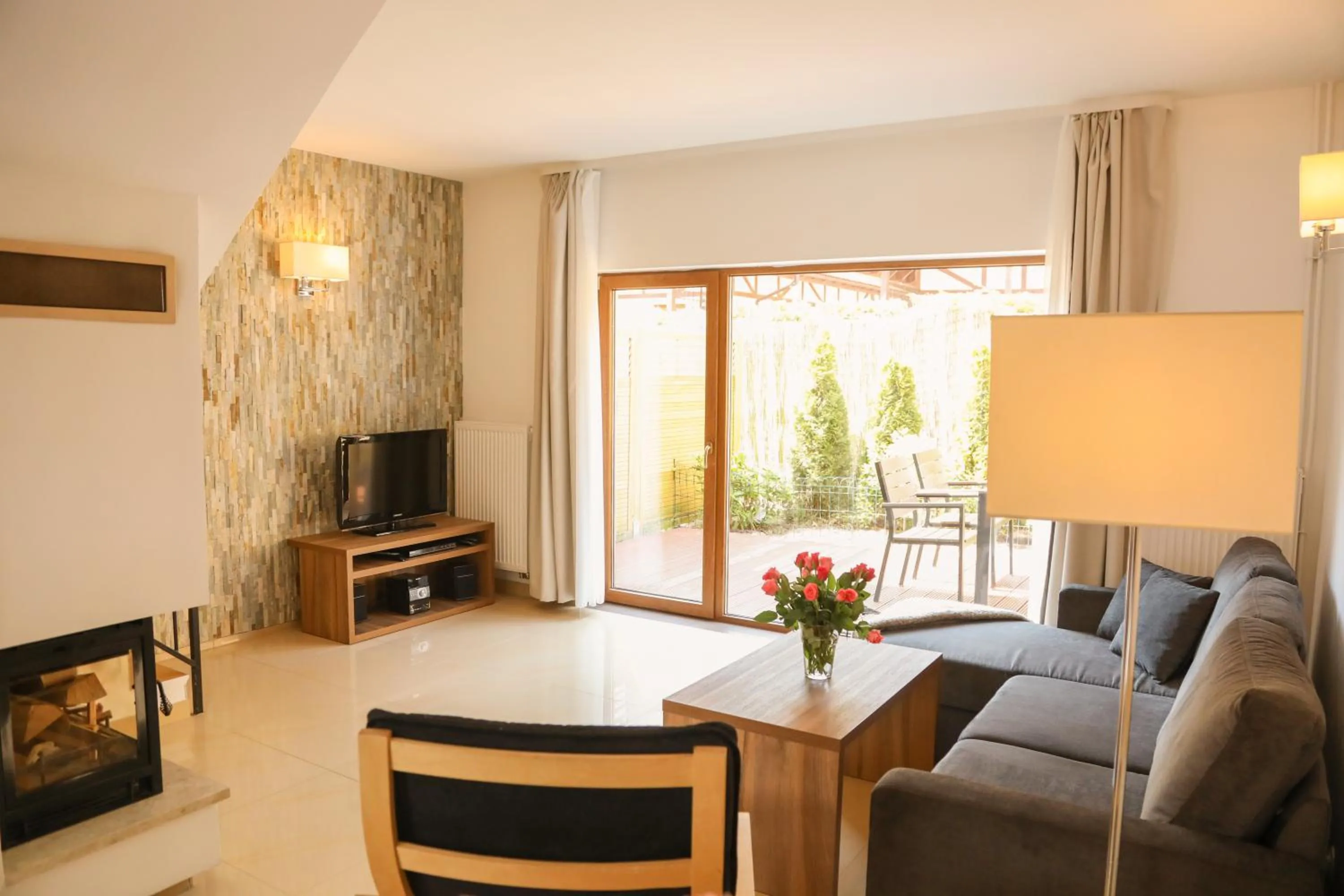 Living room in Pelikan Resort Dźwirzyno - Domki przy plaży
