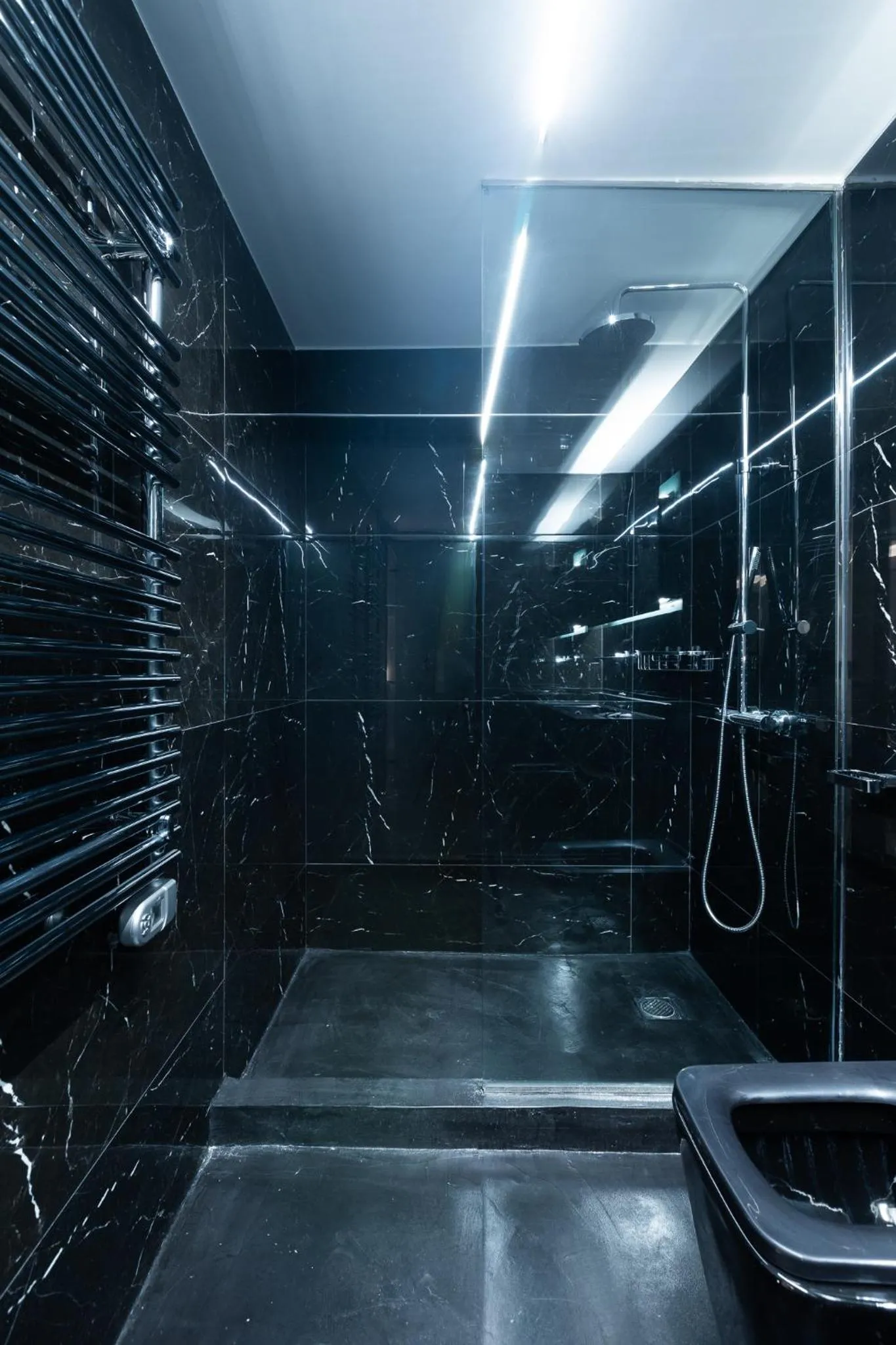 Shower in The Fountain Athens