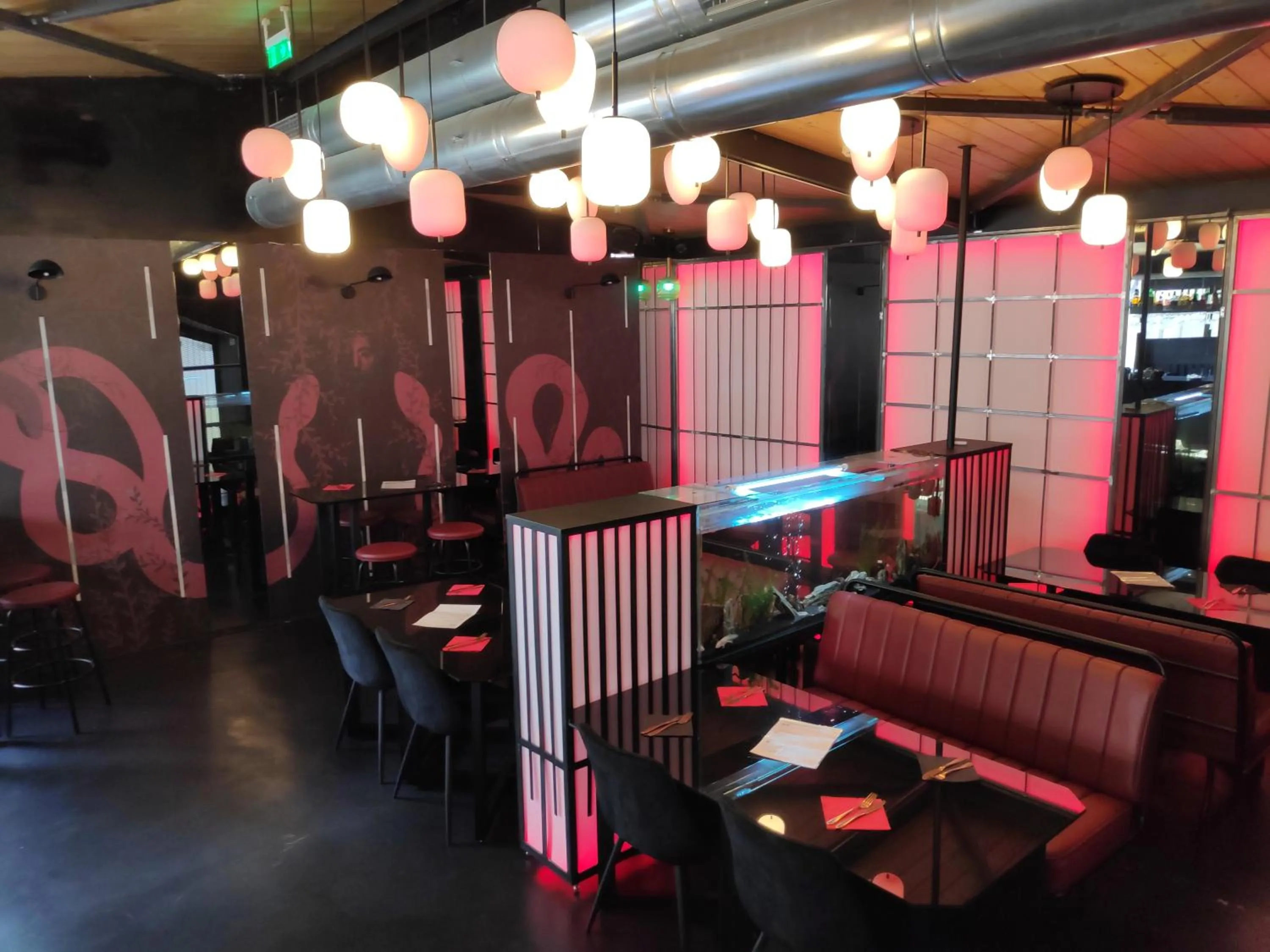 Breakfast in The Fountain Athens