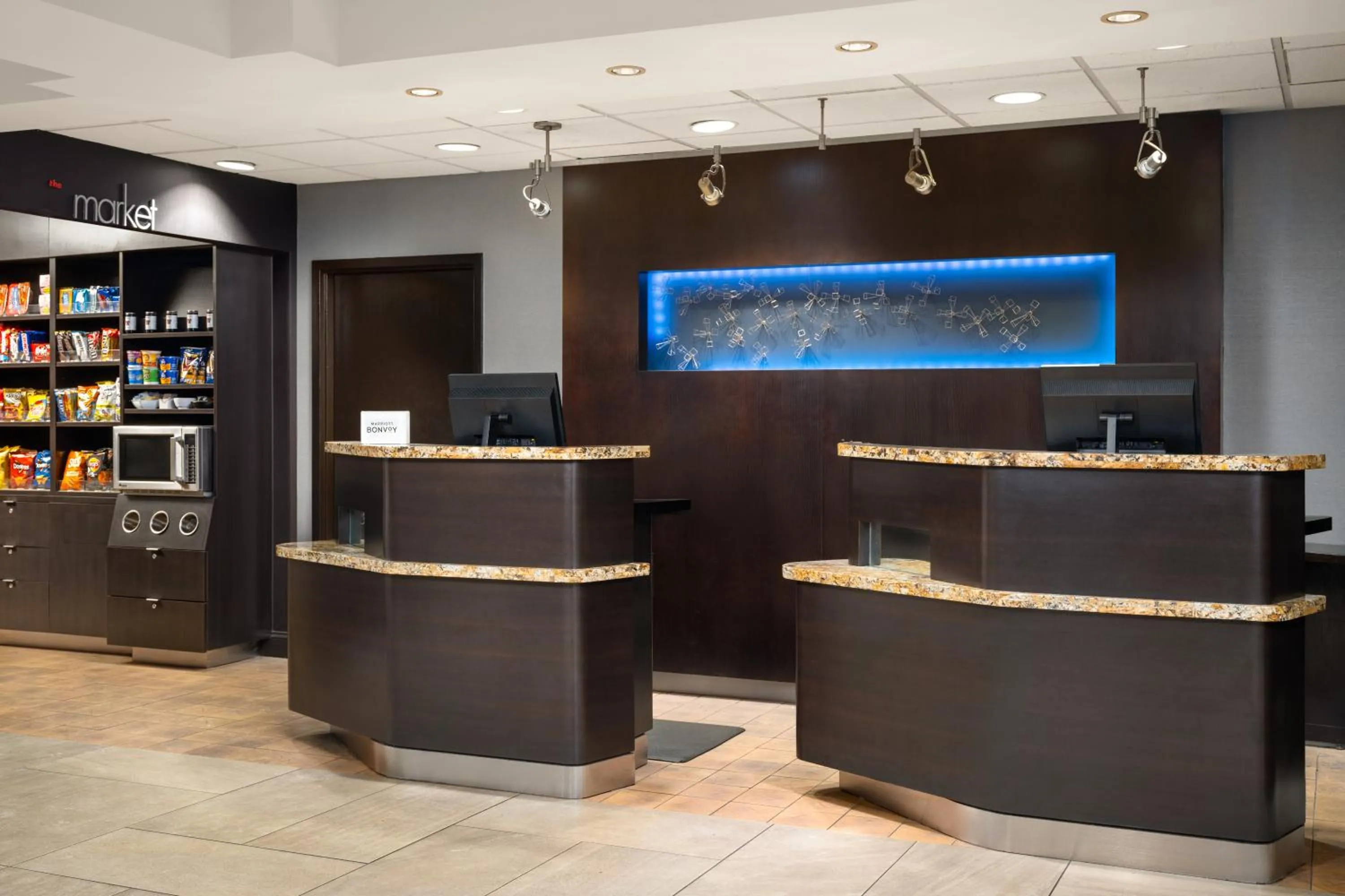 Lobby or reception in Courtyard by Marriott Myrtle Beach Barefoot Landing