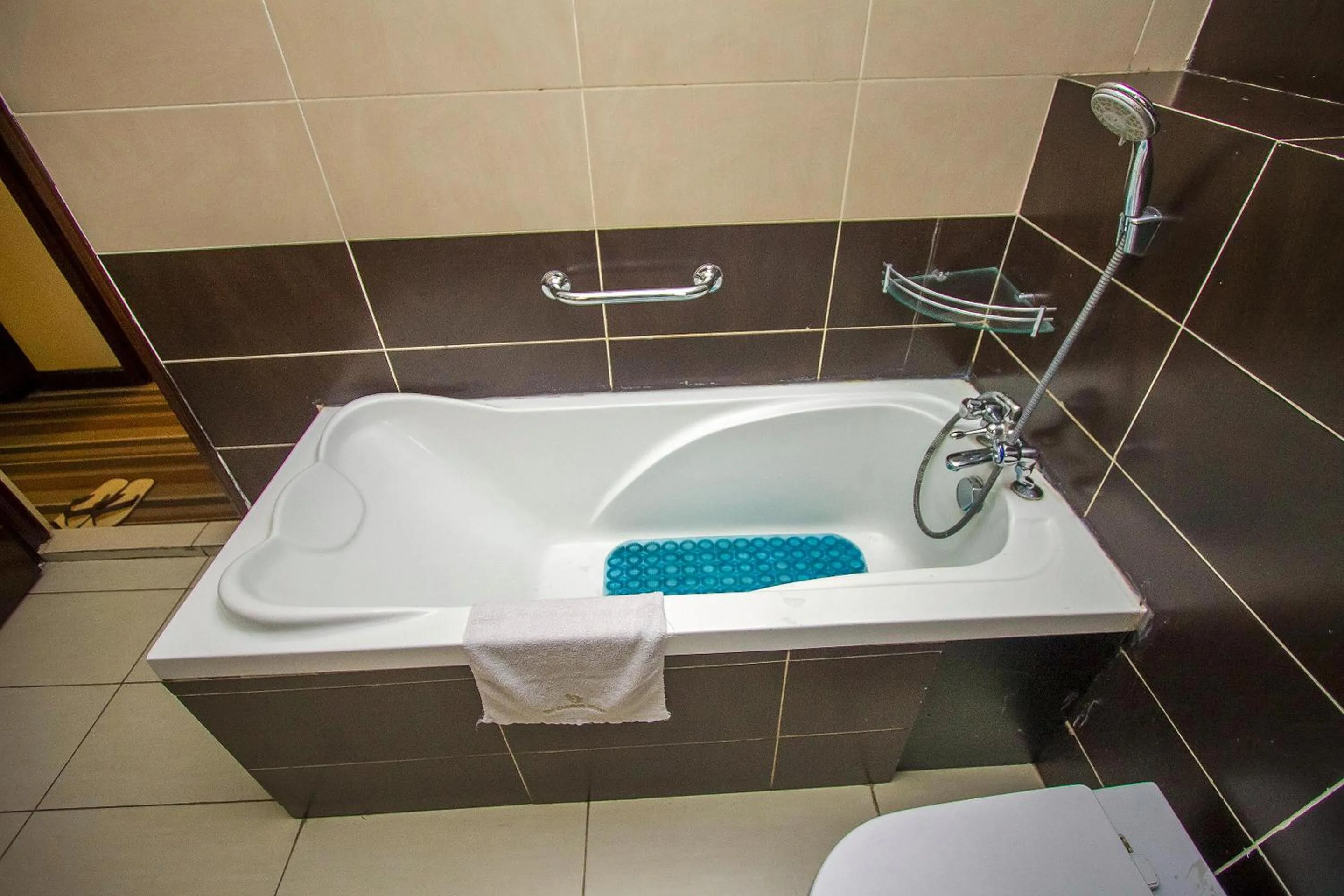 Bathroom in The Clarion Hotel