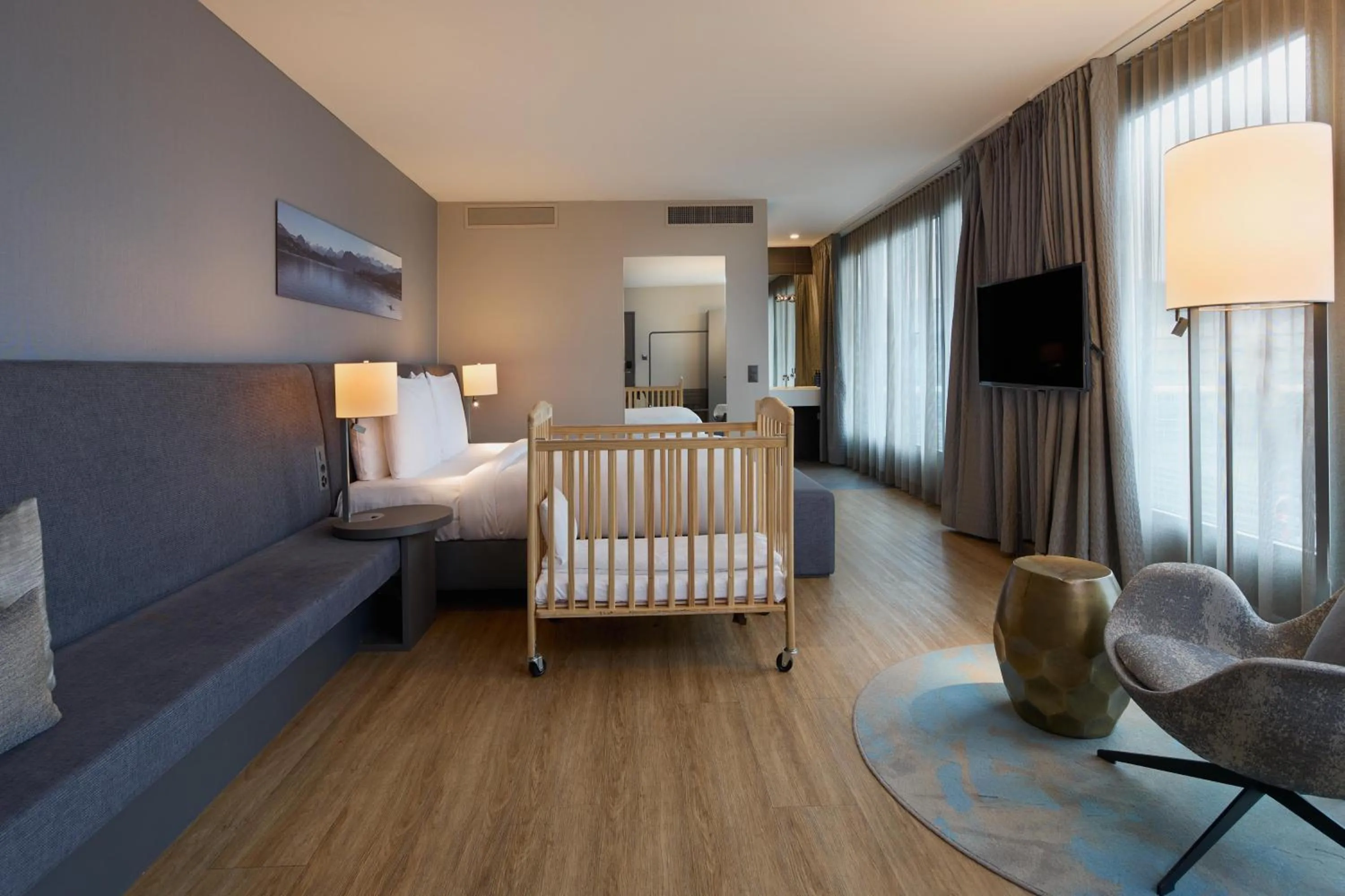 Bedroom, Bed in Radisson Blu Hotel, Lucerne