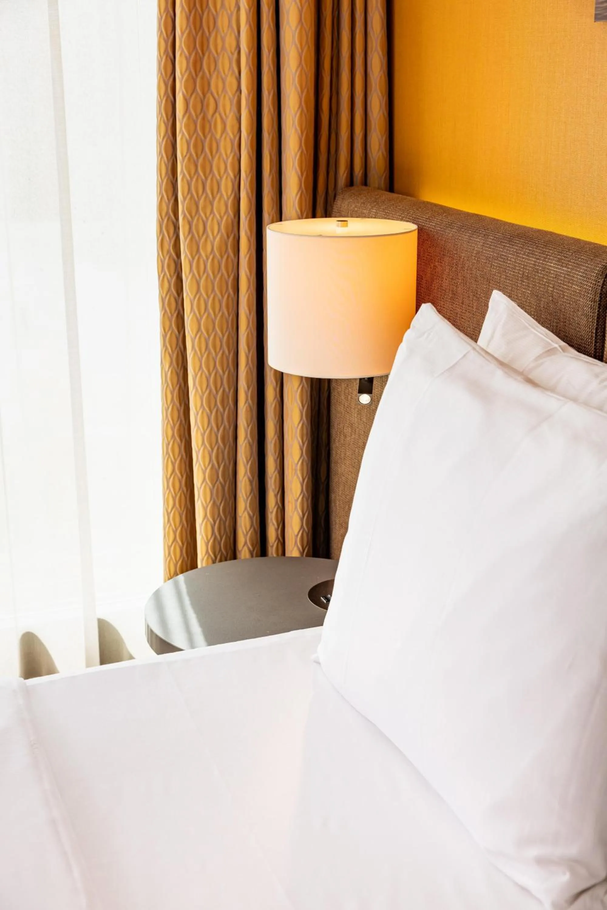 Bedroom, Bed in Radisson Blu Hotel, Lucerne