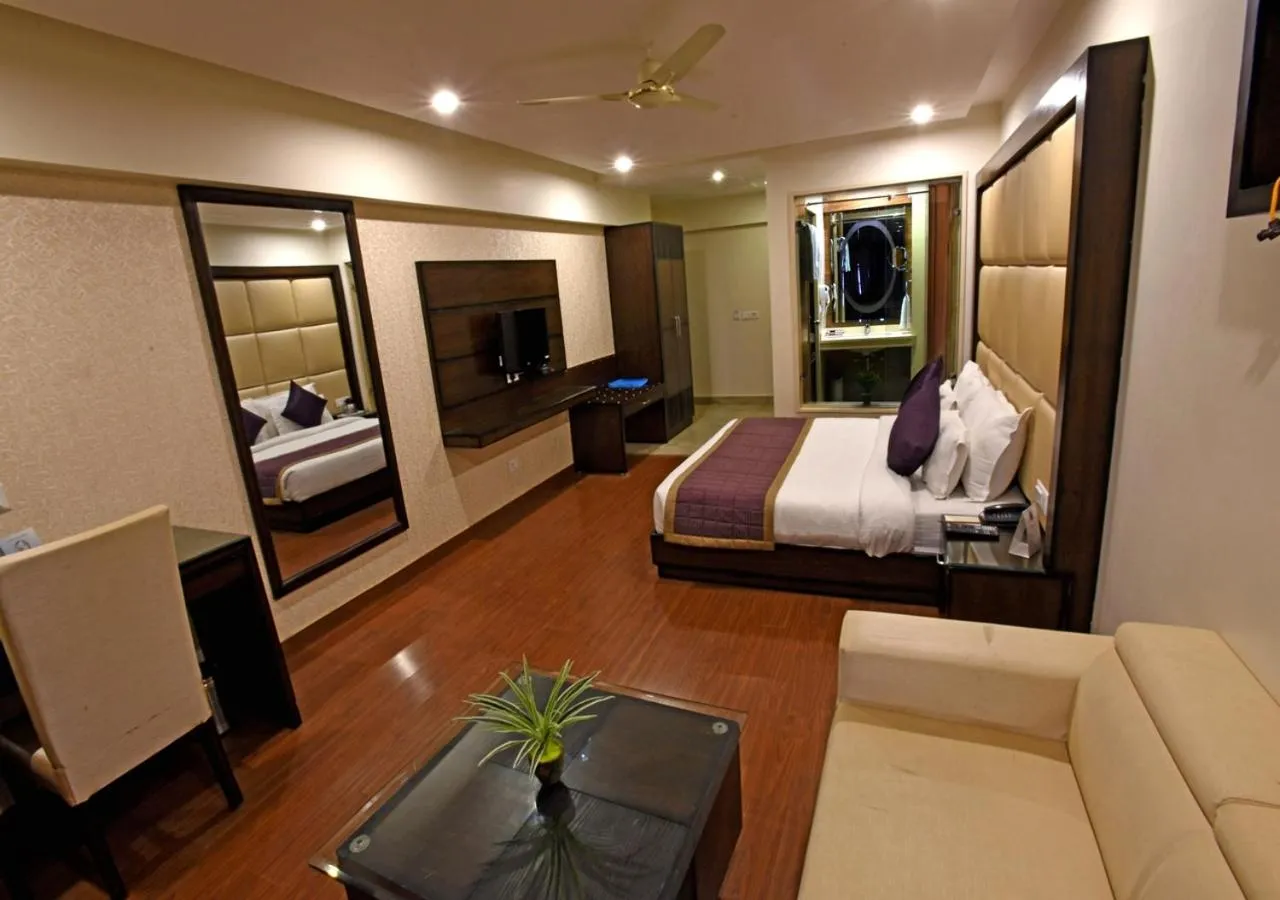 Photo of the whole room, Bed in Starz Clarks INN Mussoorie