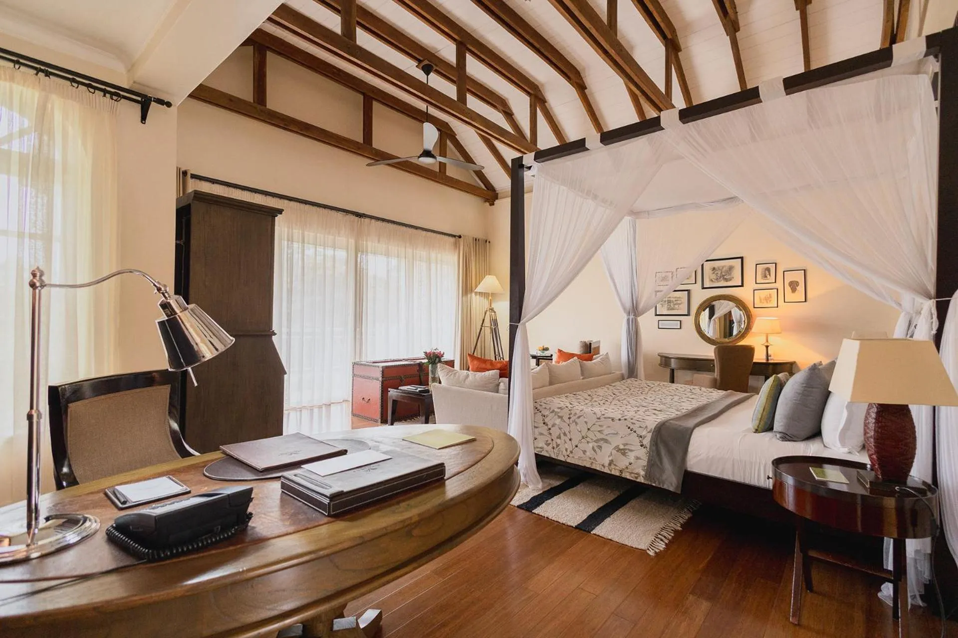 Bed in Hemingways Nairobi