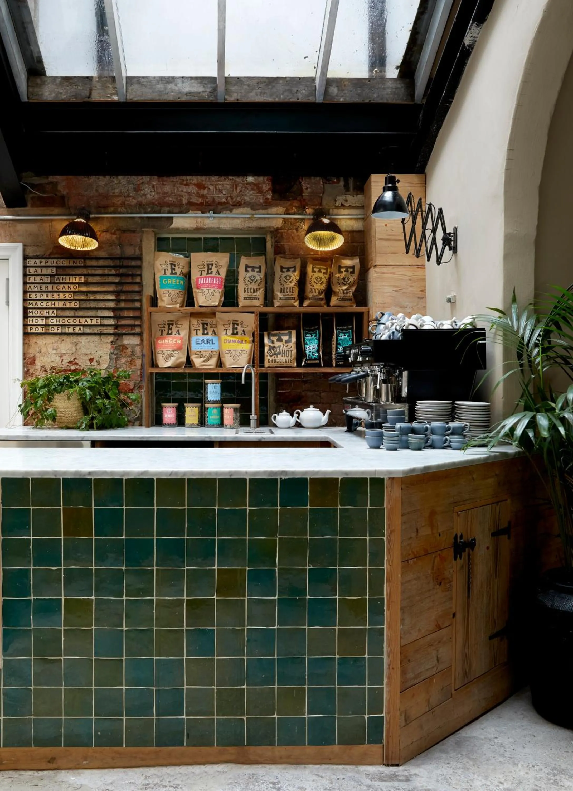 Coffee/tea facilities in Artist Residence Bristol