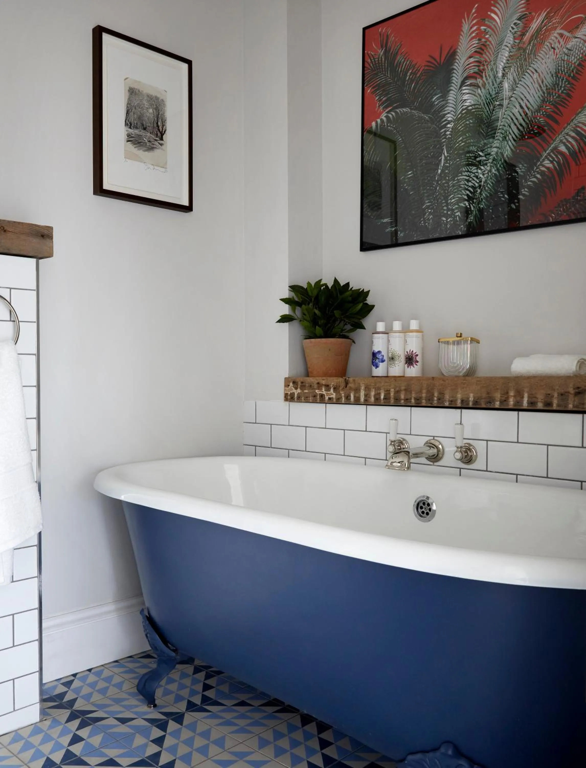 Bathroom in Artist Residence Bristol