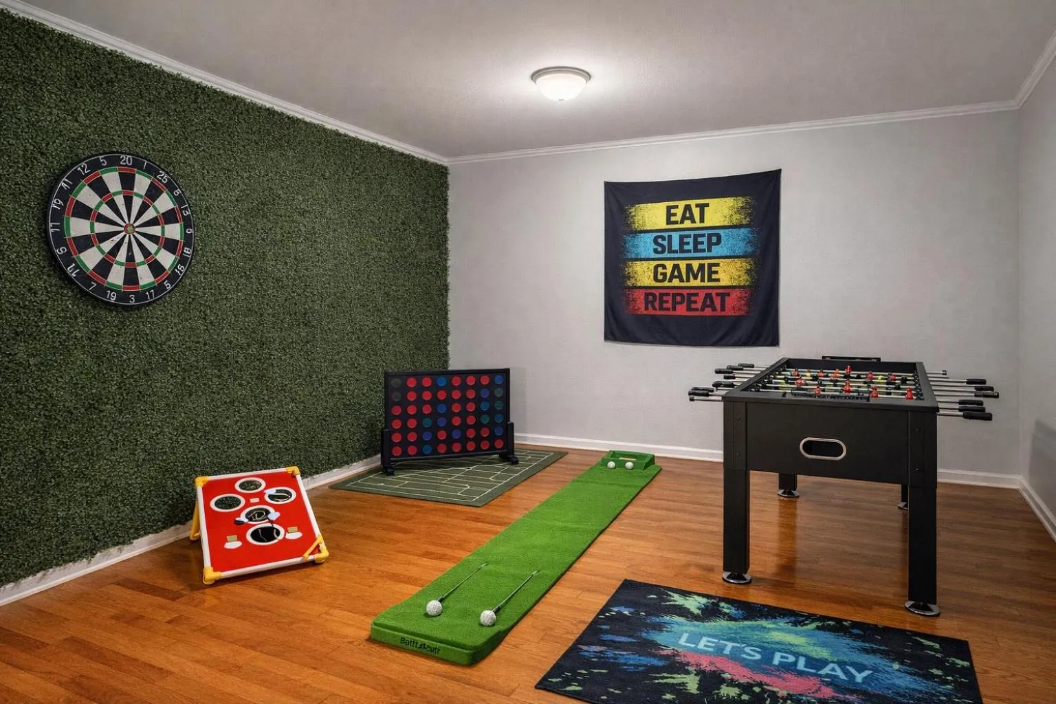 Luxury Villa with Hot Tub, Two Fire Pits, King Bed Suite, Game Room & Fenced Yard