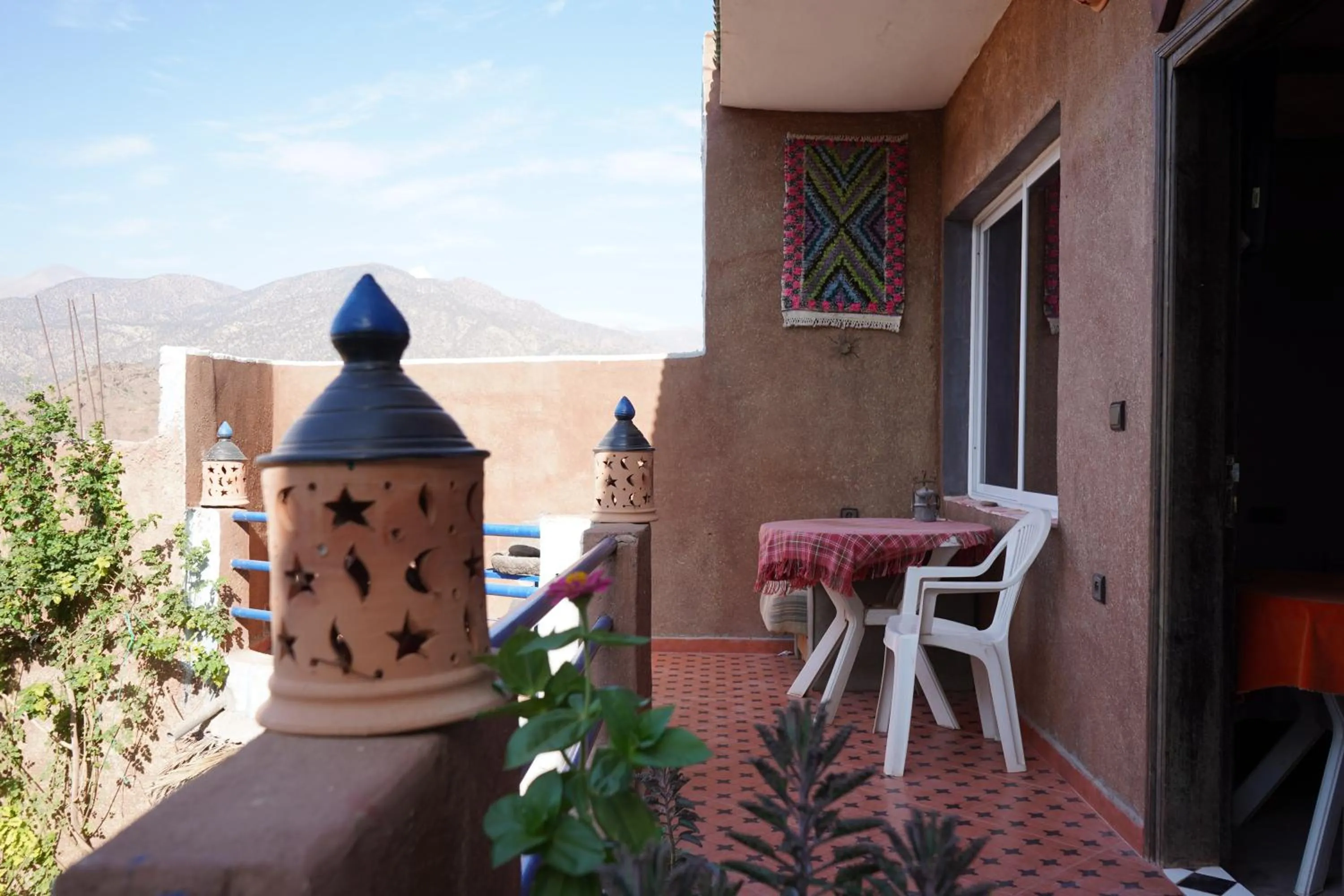 Property building in Chez Imnir