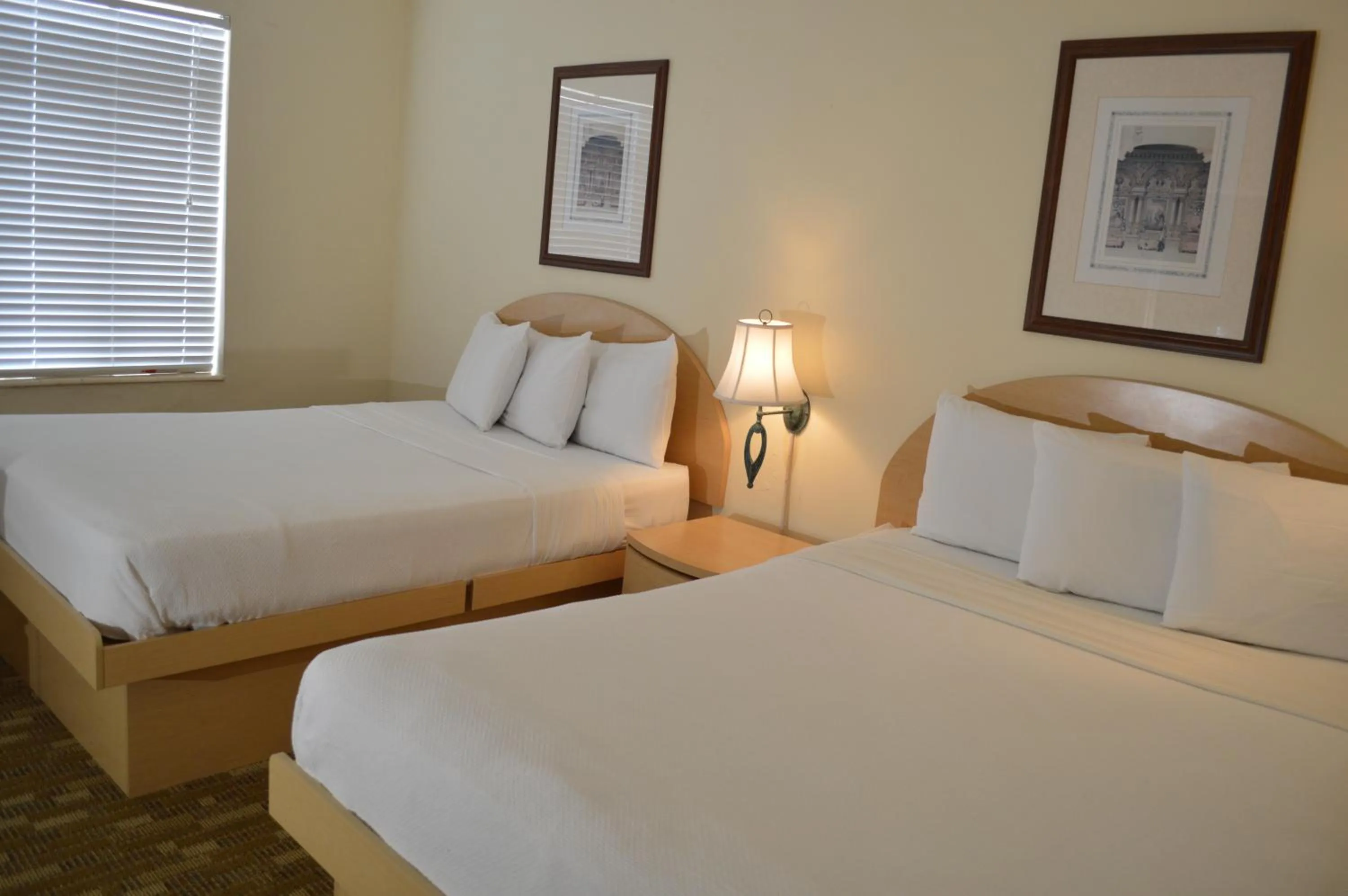 Bed in Island House South Beach