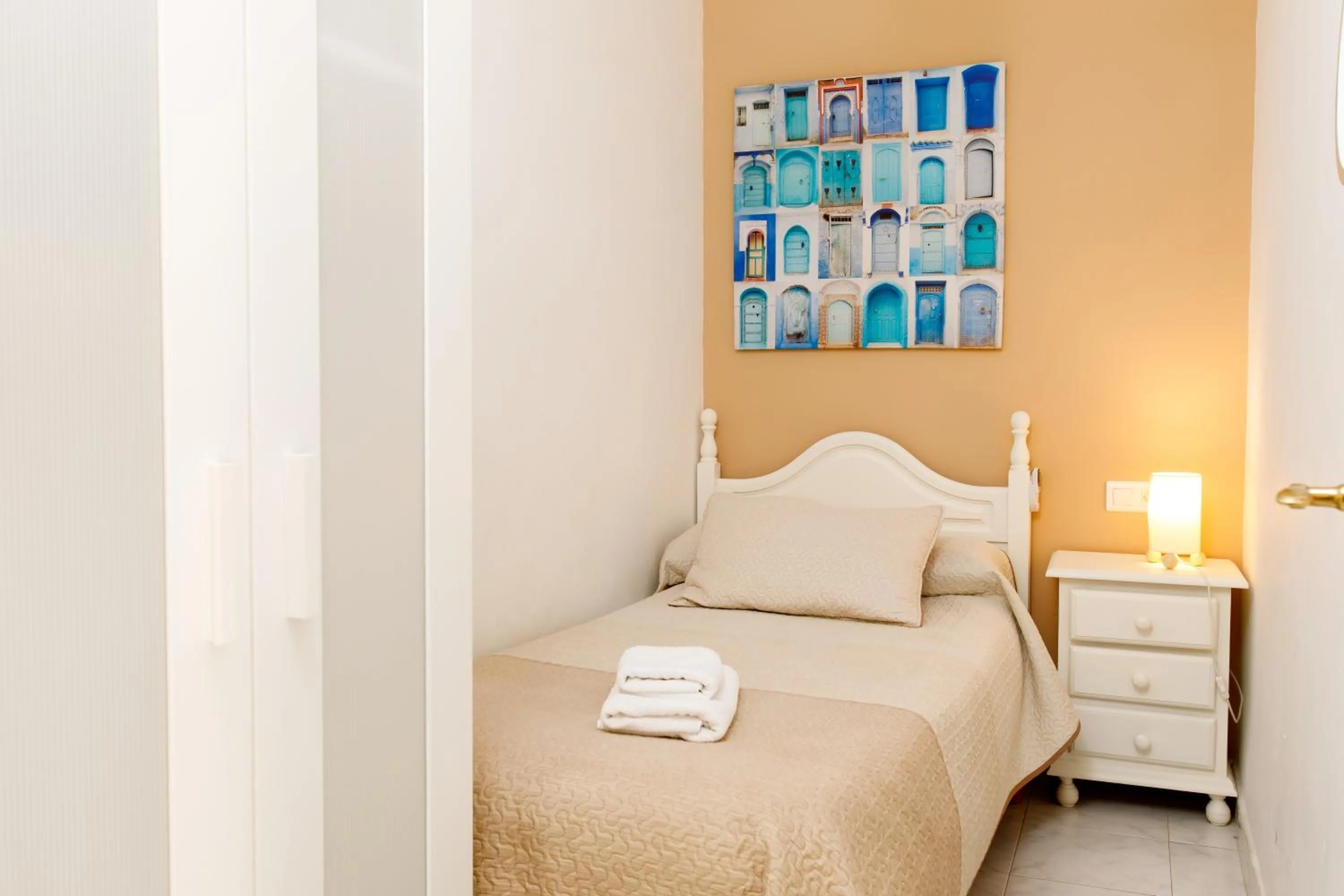 Bedroom in AT Almoraide Rooms Suites