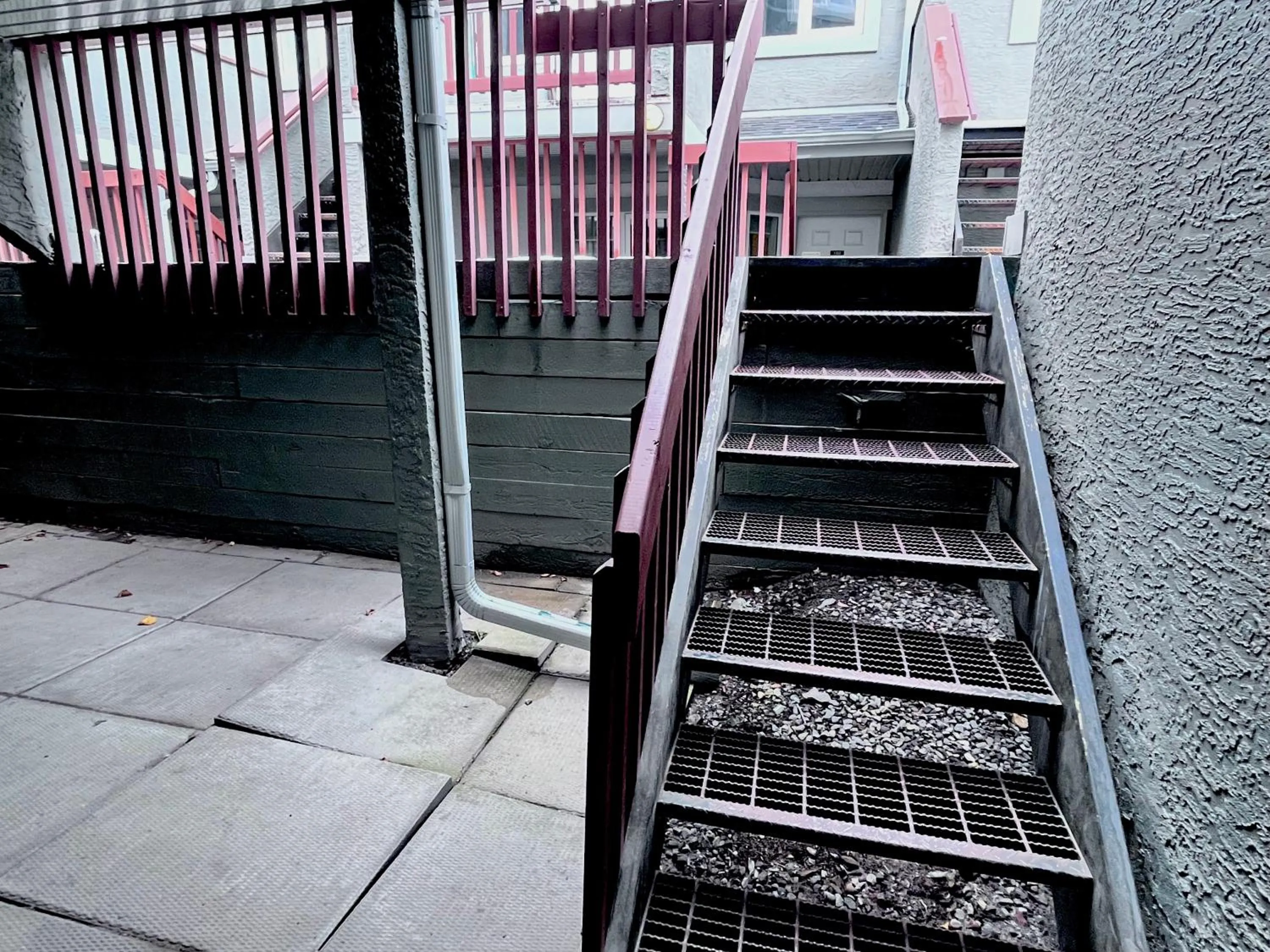 Facade/entrance in Canadian Rockies Chalets by Trilink - 2 & 3 Bedroom Condos - Self Check-In - Walking Distance to Downtown - Free Parking - Pet-Friendly - No AC