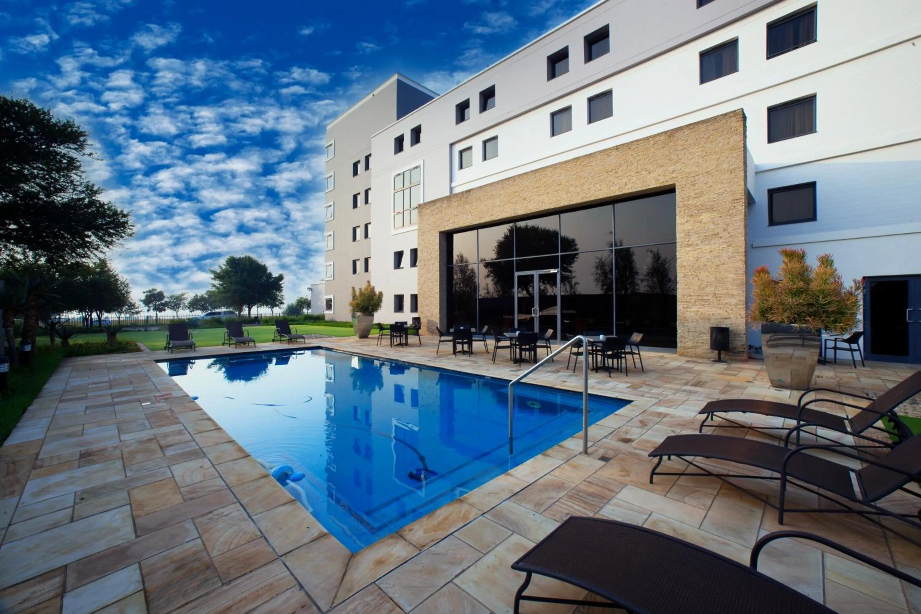 The RidgePoint Hotel