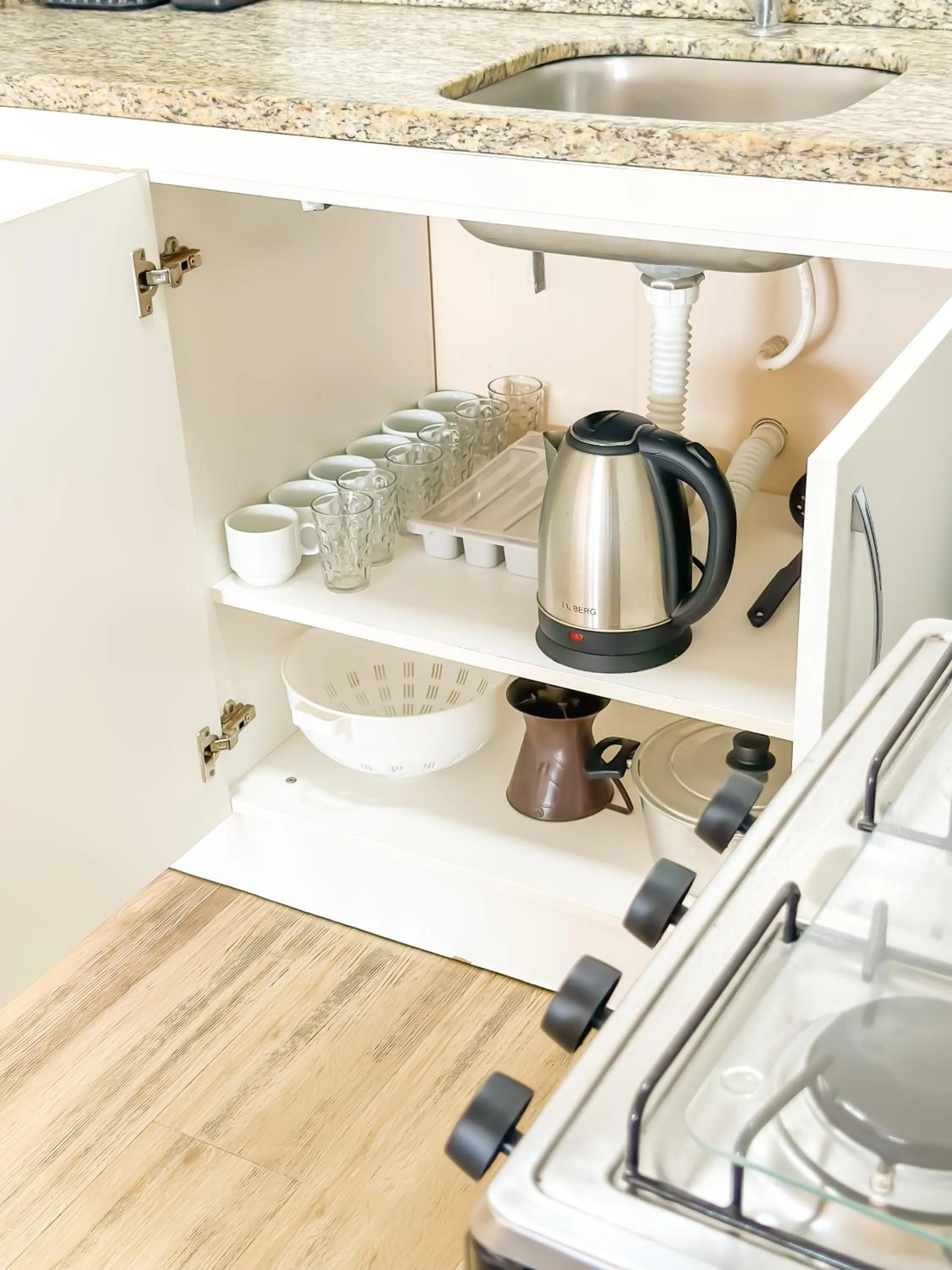 kitchen in Ingleses Palace Hotel