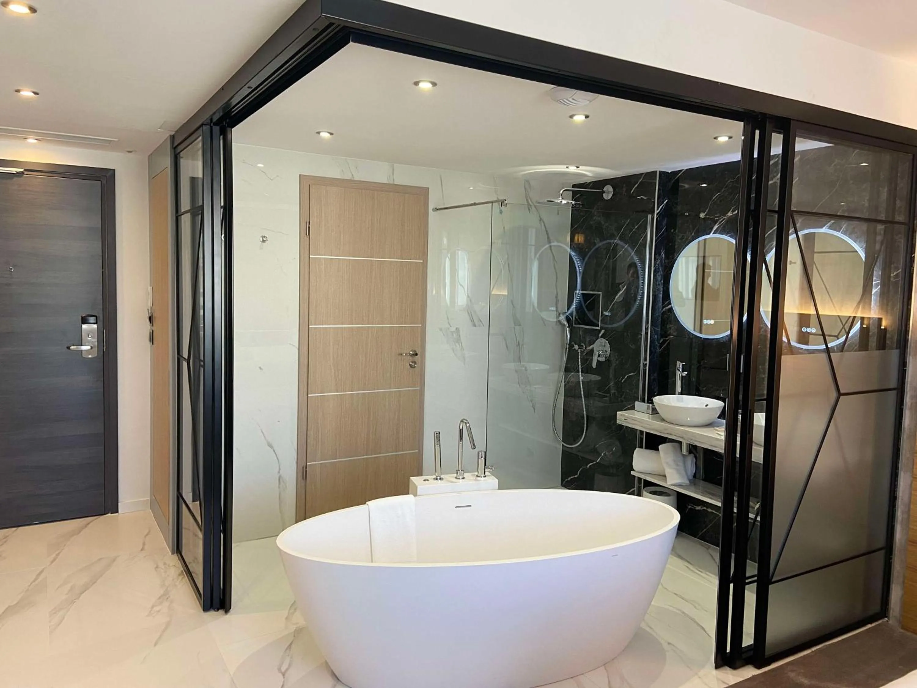 Bedroom in Brit Hotel Paris Orly Rungis