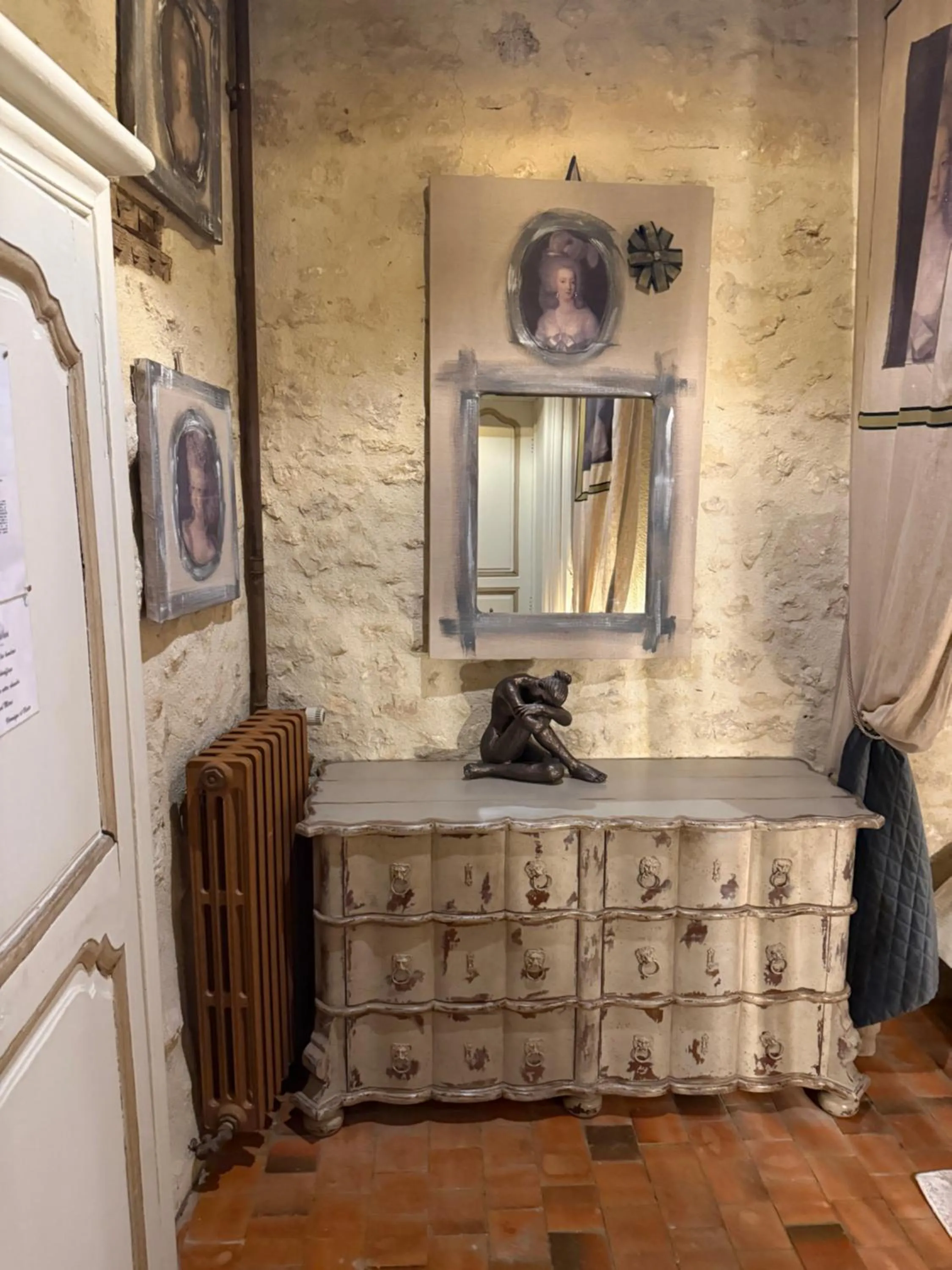 Bedroom in Demeure des Vieux Bains