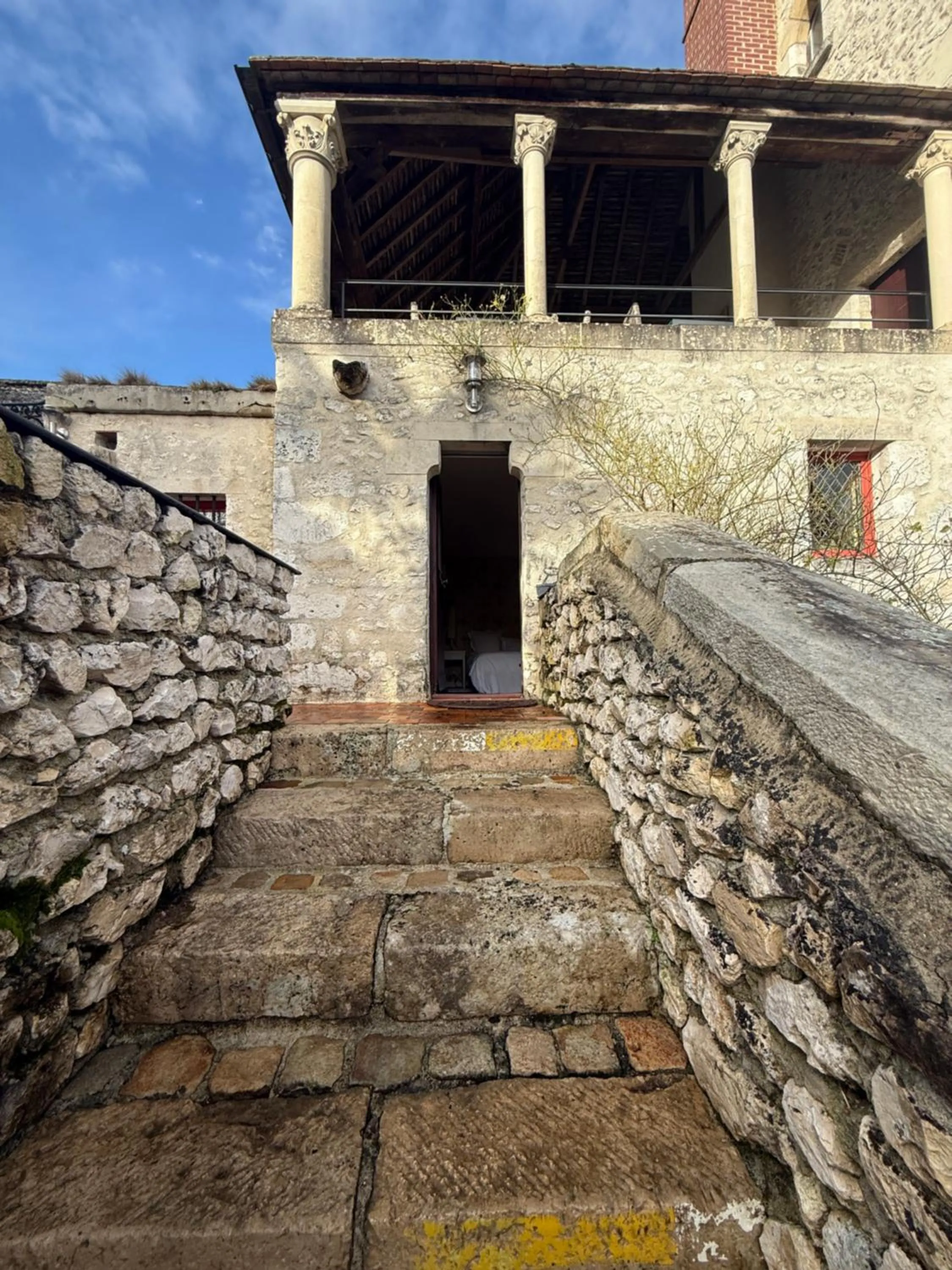 Facade/entrance in Demeure des Vieux Bains