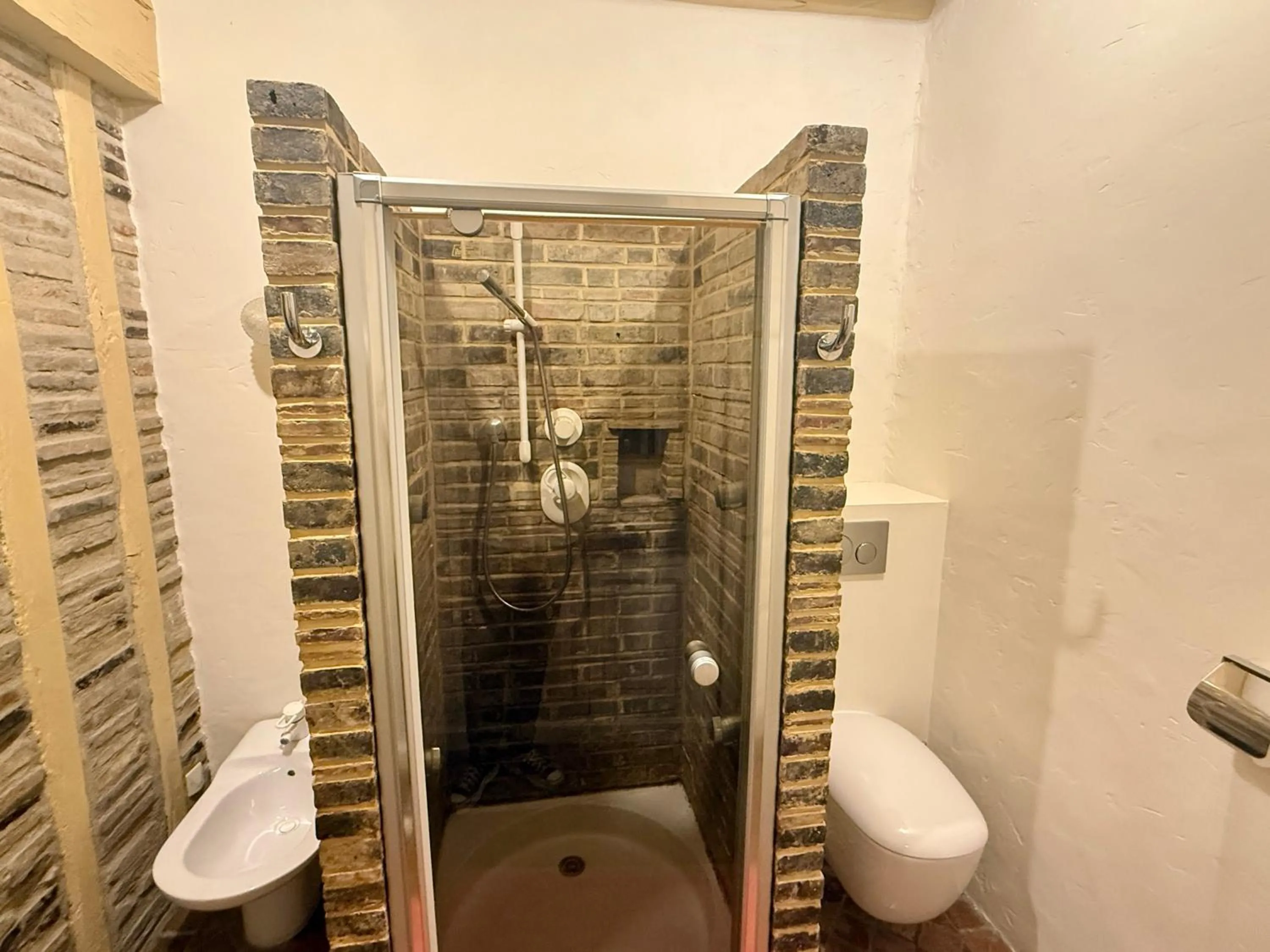 Shower in Demeure des Vieux Bains