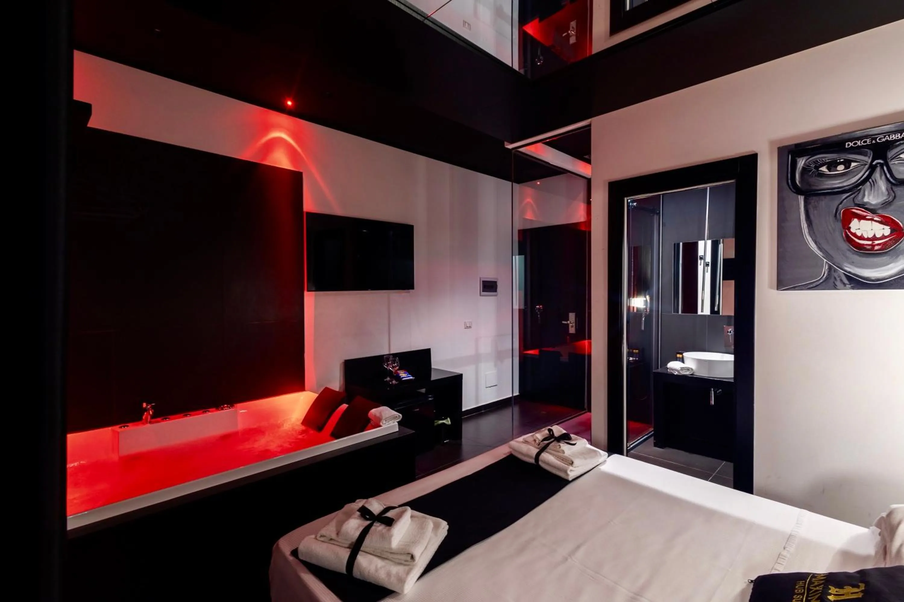 Bed in Maximum hub suite&spa