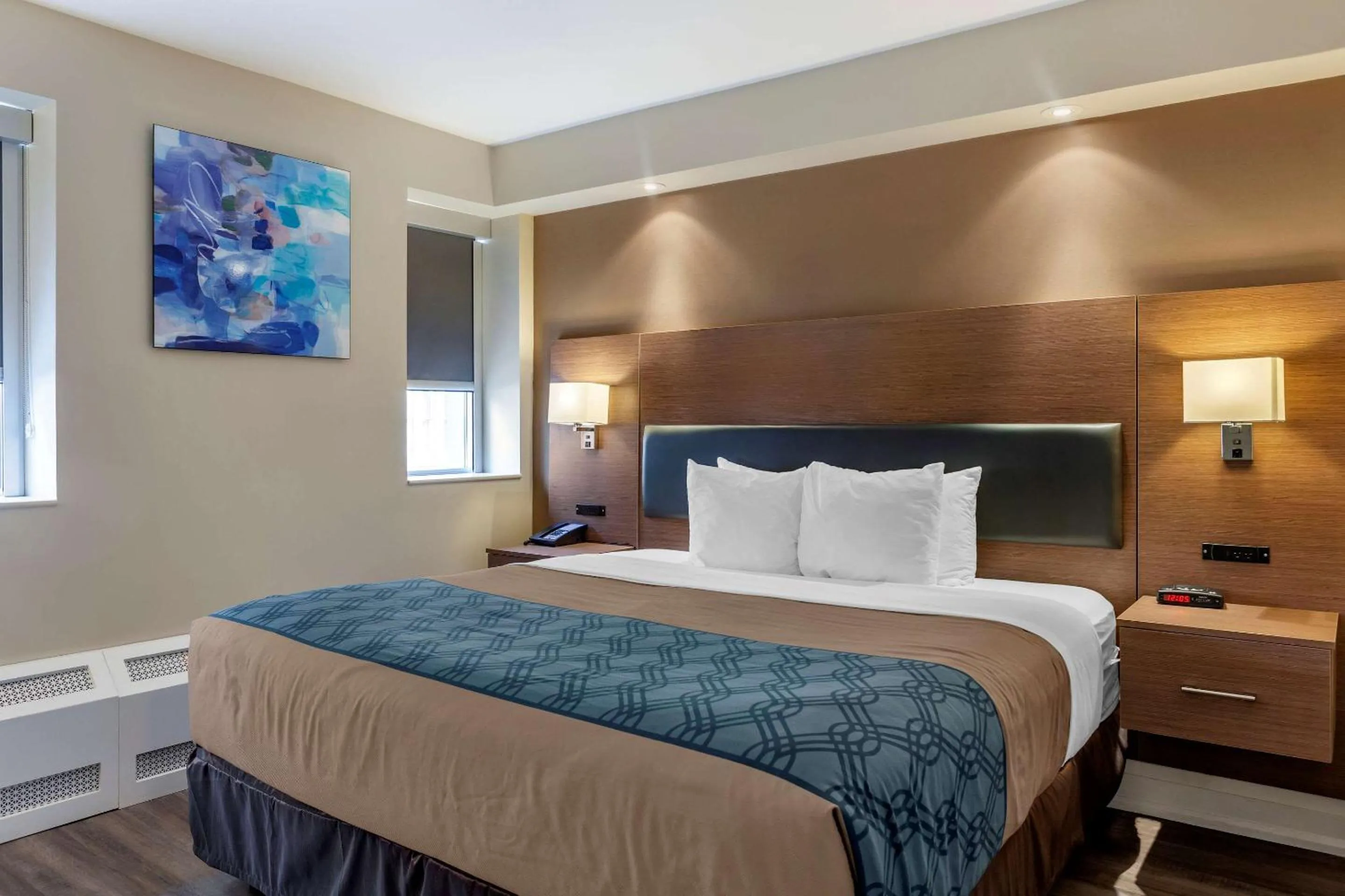 Photo of the whole room in Econo Lodge Inn & Suites Downtown