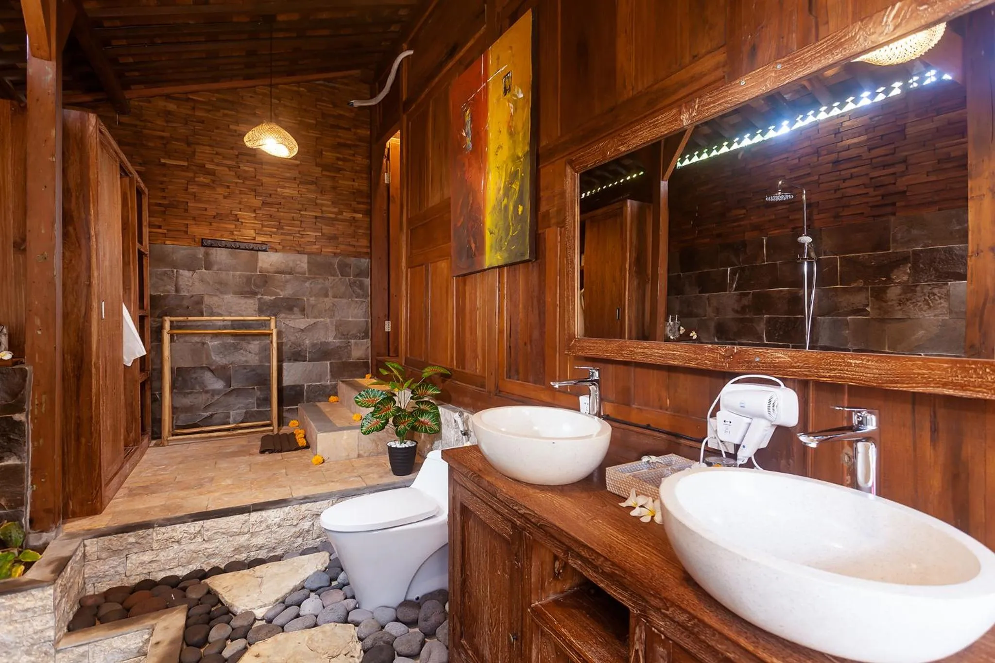 Bathroom in Pundi Kaya