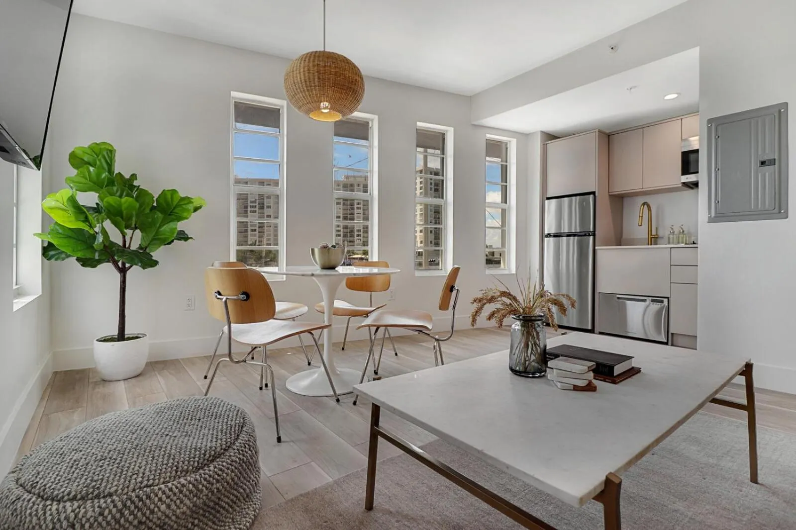 Roami at The Carmela