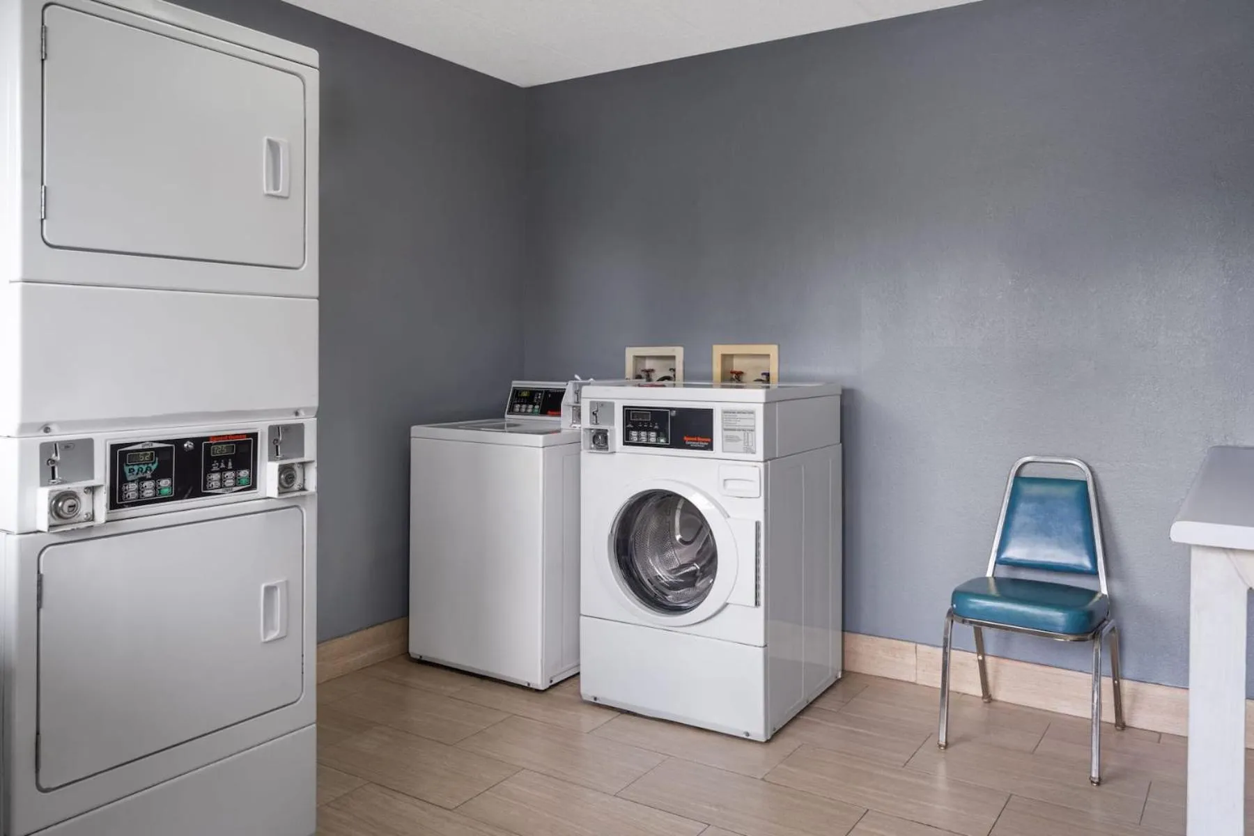 laundry in Days Inn by Wyndham Columbus Worthington