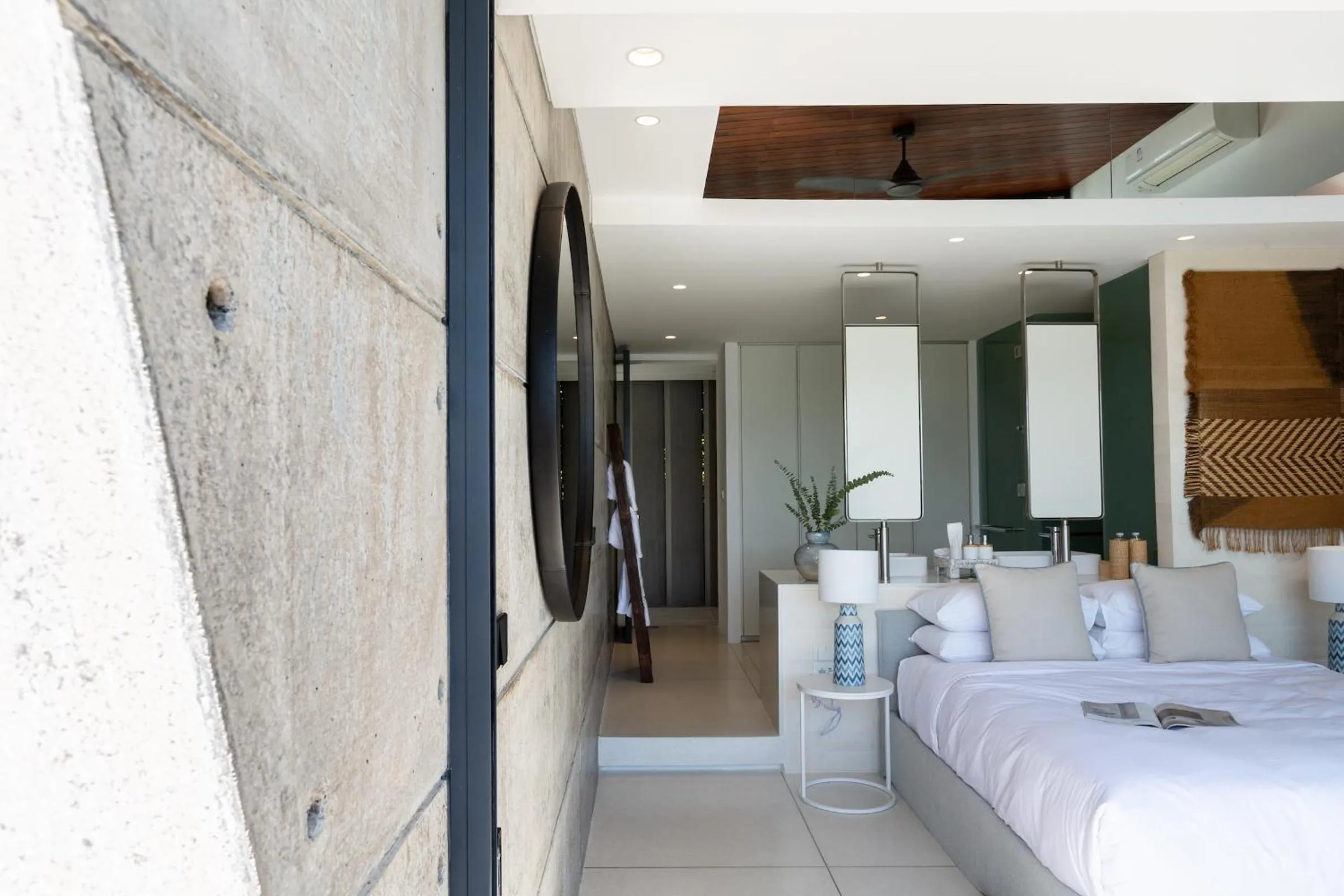 Bedroom, Bed in Kerem Luxury Beachfront Villas