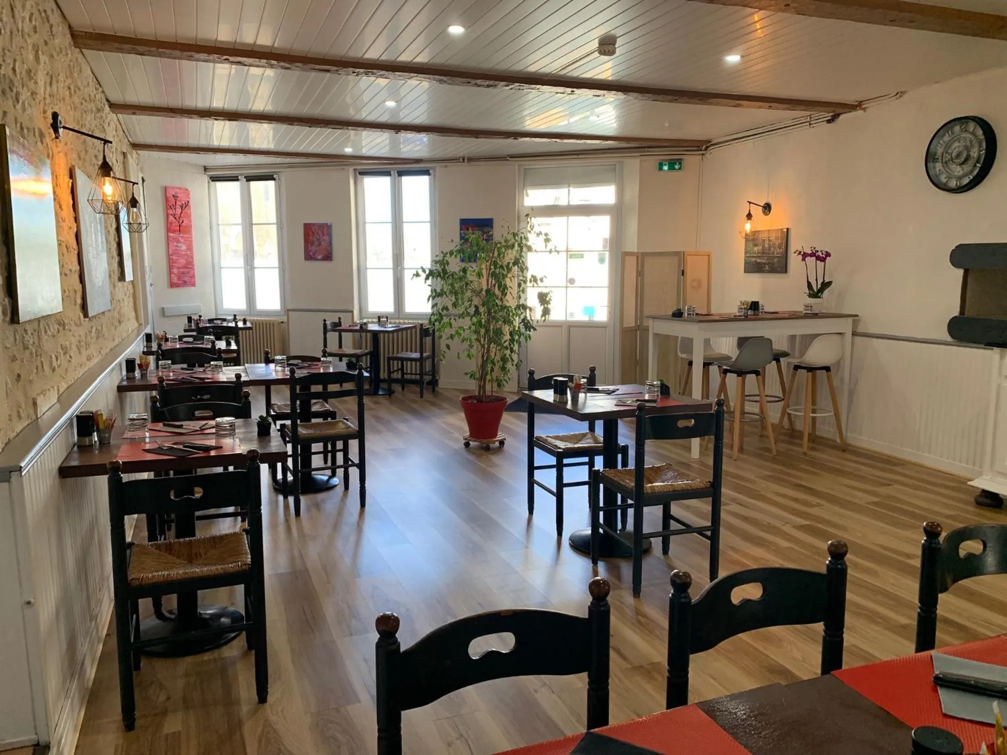 Restaurant/places to eat in Hôtel Restaurant de l'Union