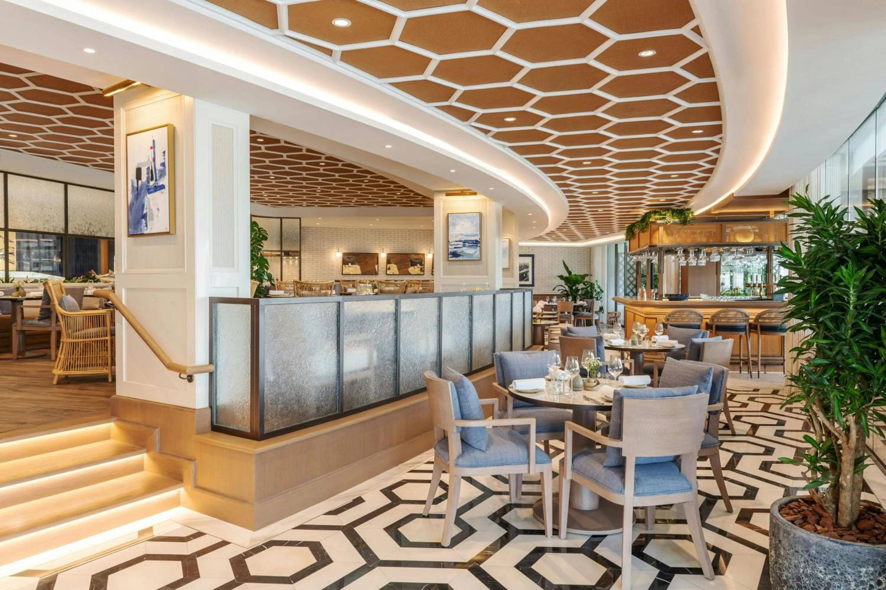 Restaurant/places to eat in Le Royal Meridien Beach Resort & Spa Dubai