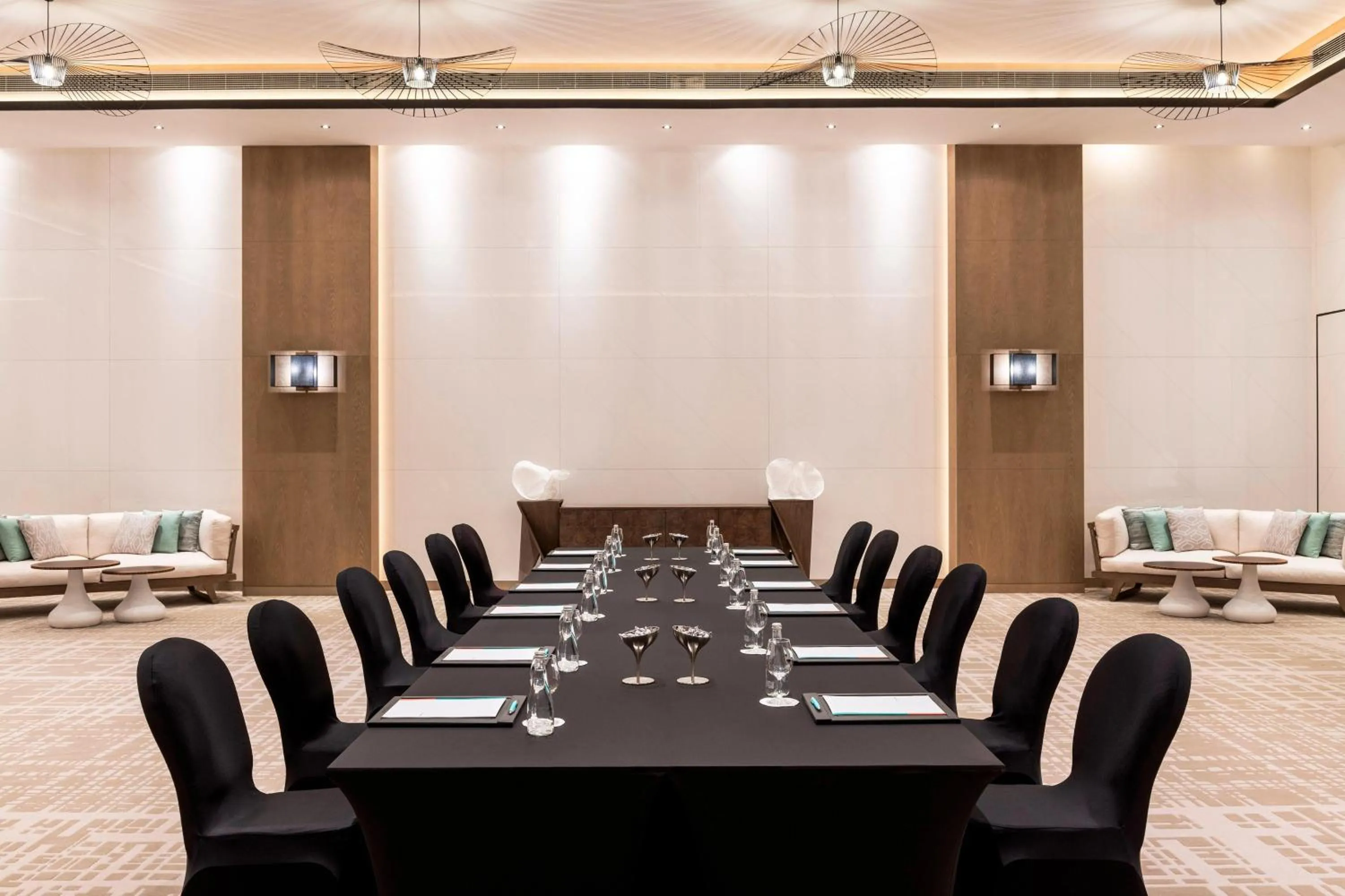 Meeting/conference room in Le Royal Meridien Beach Resort & Spa Dubai