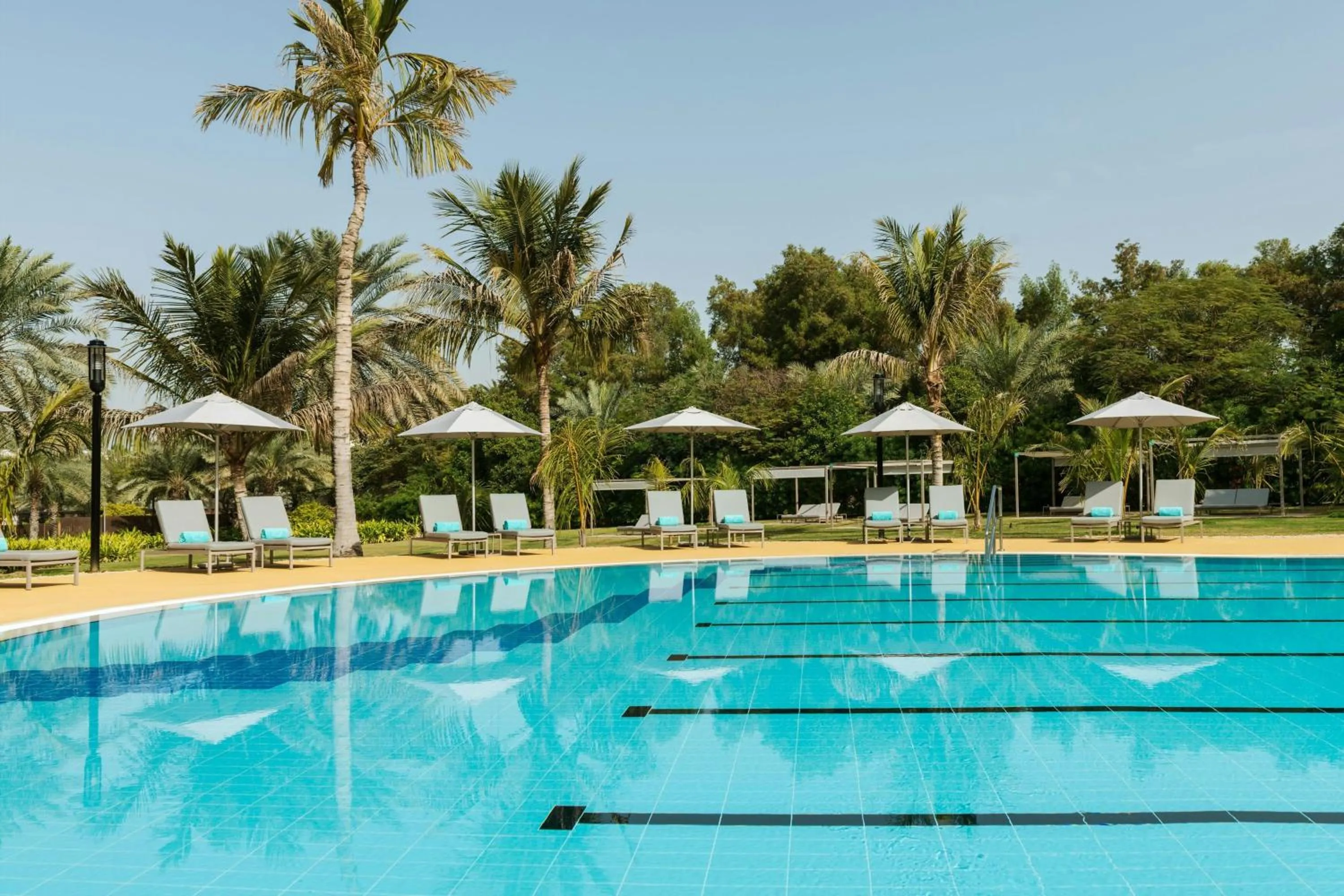 Swimming pool in Le Royal Meridien Beach Resort & Spa Dubai