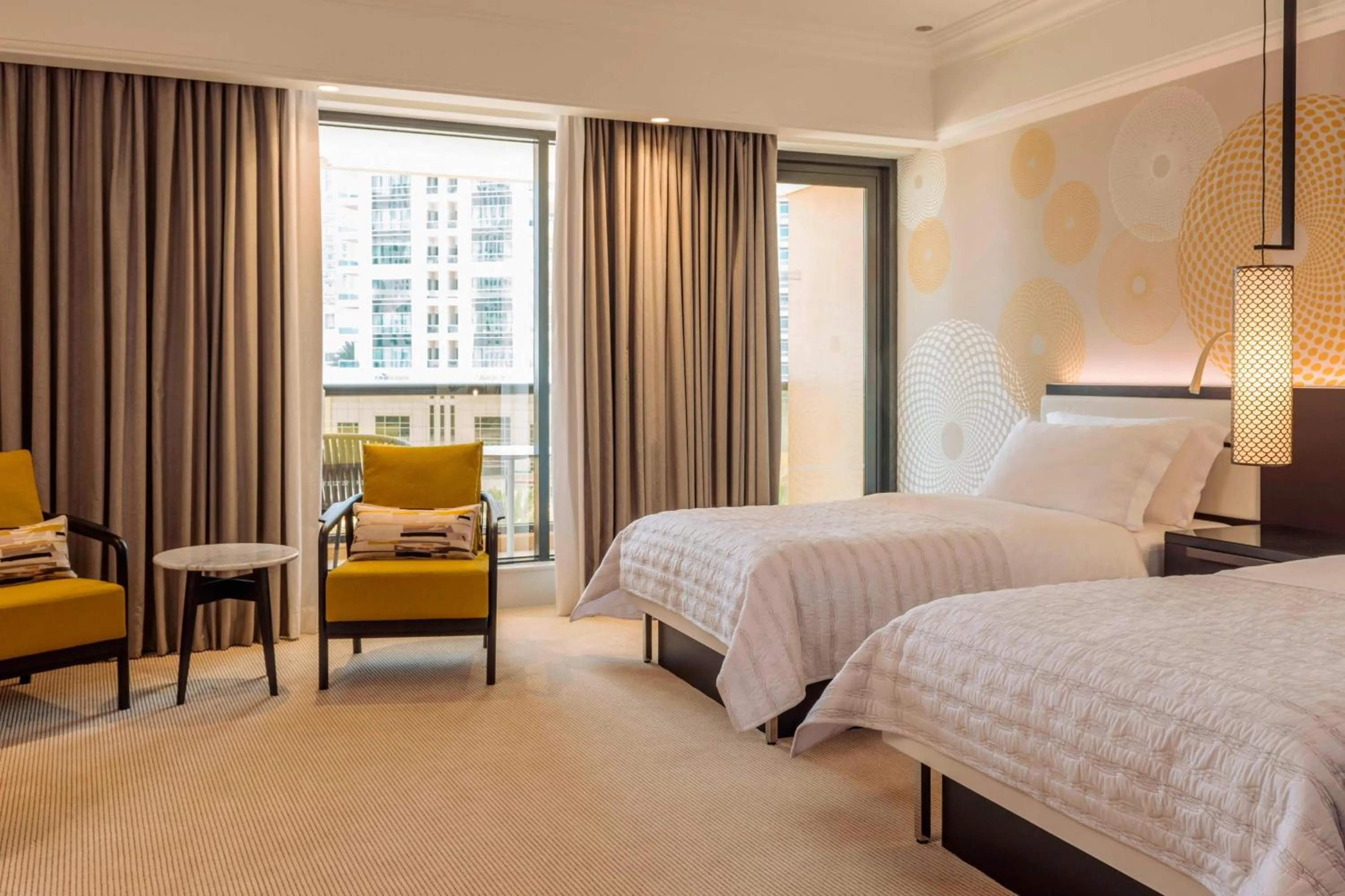 Photo of the whole room, Bed in Le Royal Meridien Beach Resort & Spa Dubai