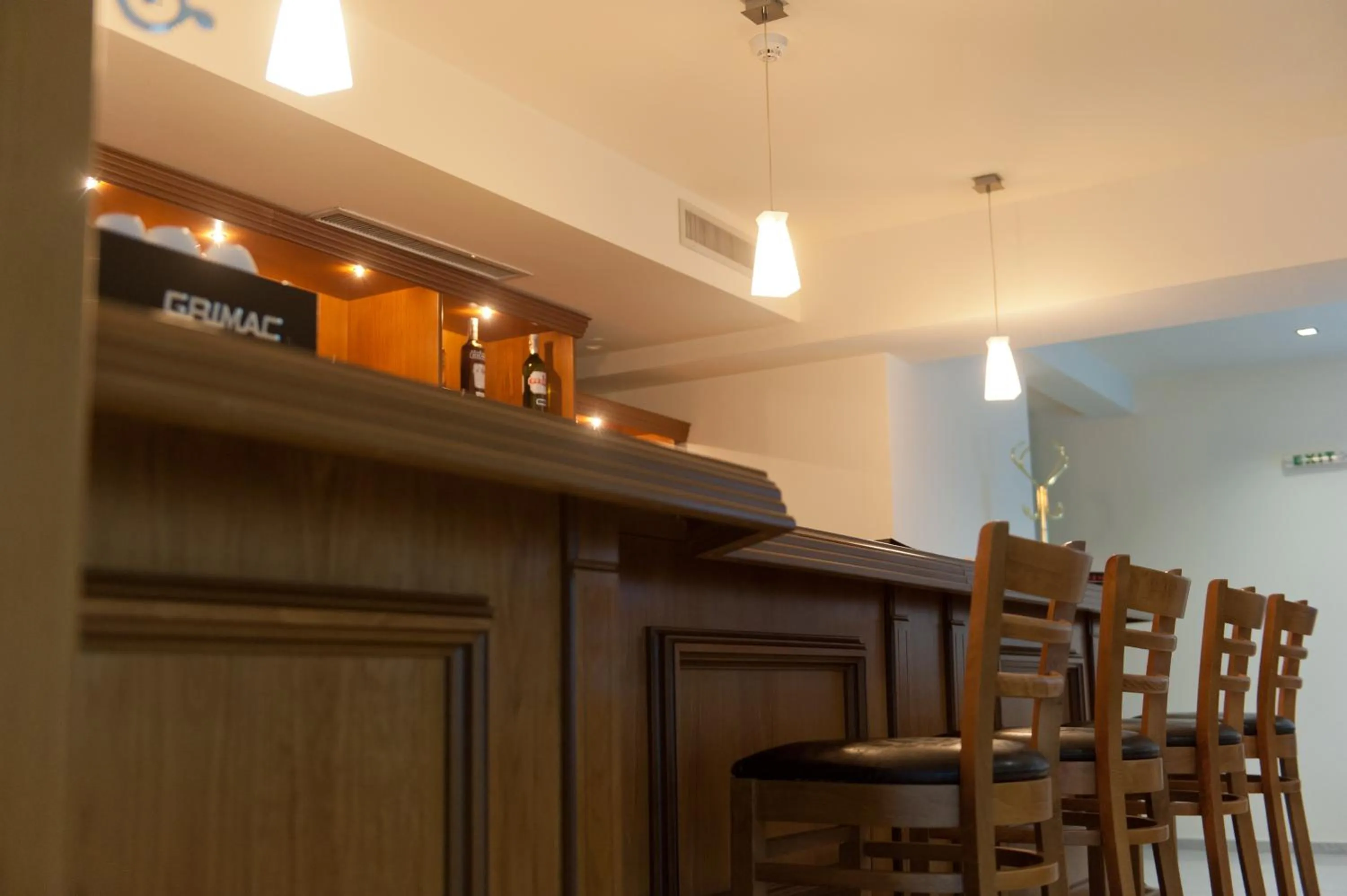 Restaurant/places to eat in Hotel Astrea